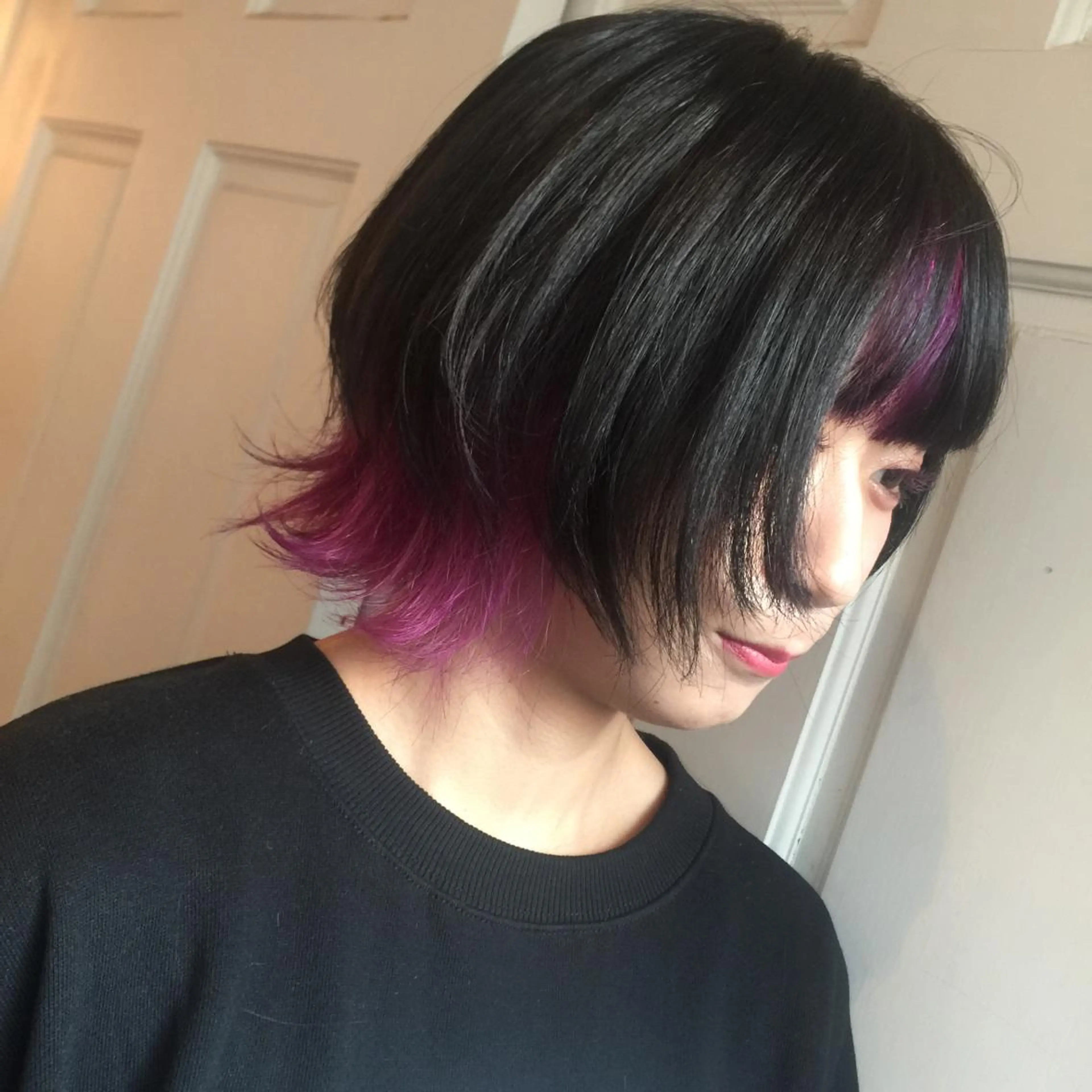 ショート カラー パープルカラー ショートヘア ホワイト&レイヤーカ ットエクステ長畠俊輔のヘアスタイル