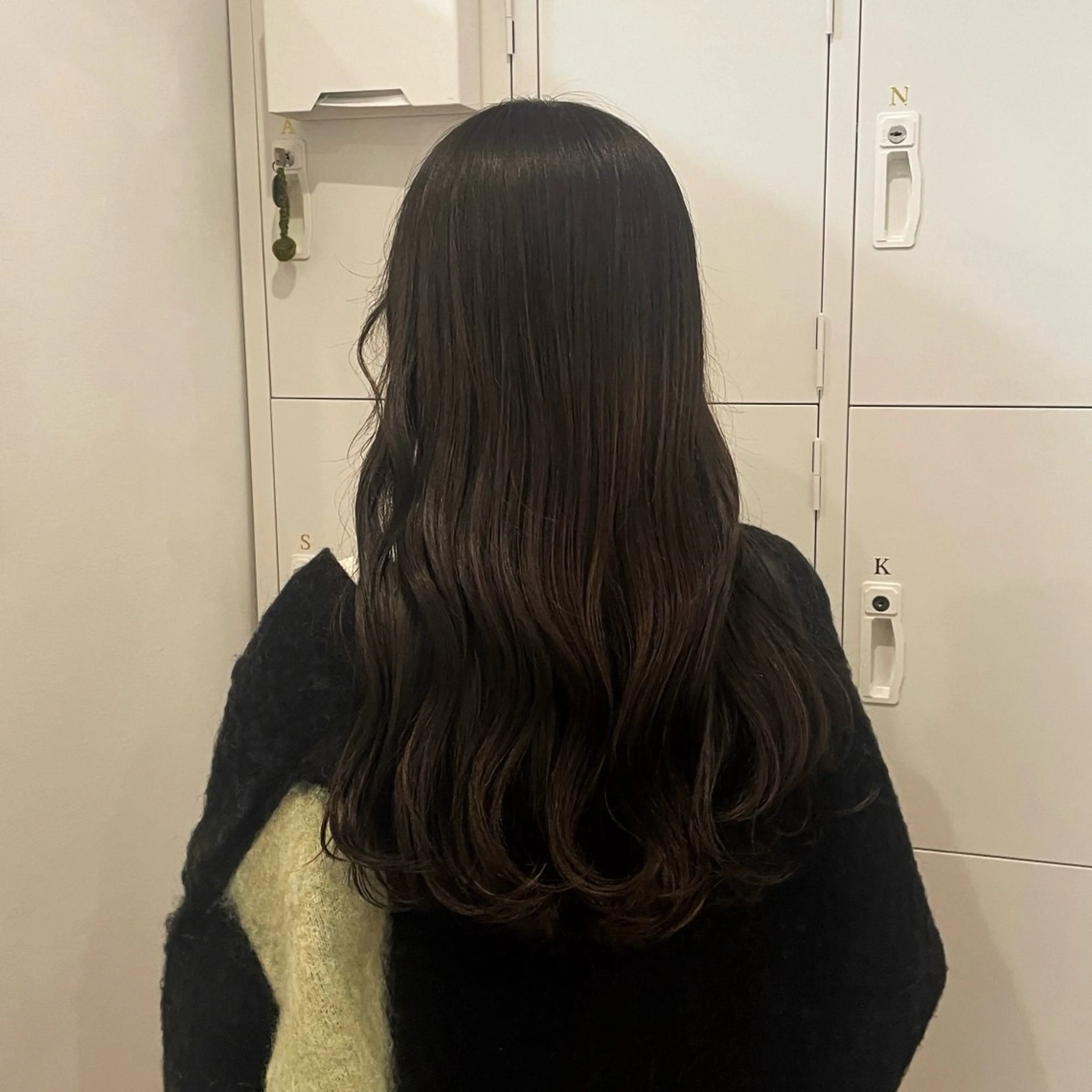 ロング カラー canon/ベージュ /透明感カラーのヘアスタイル