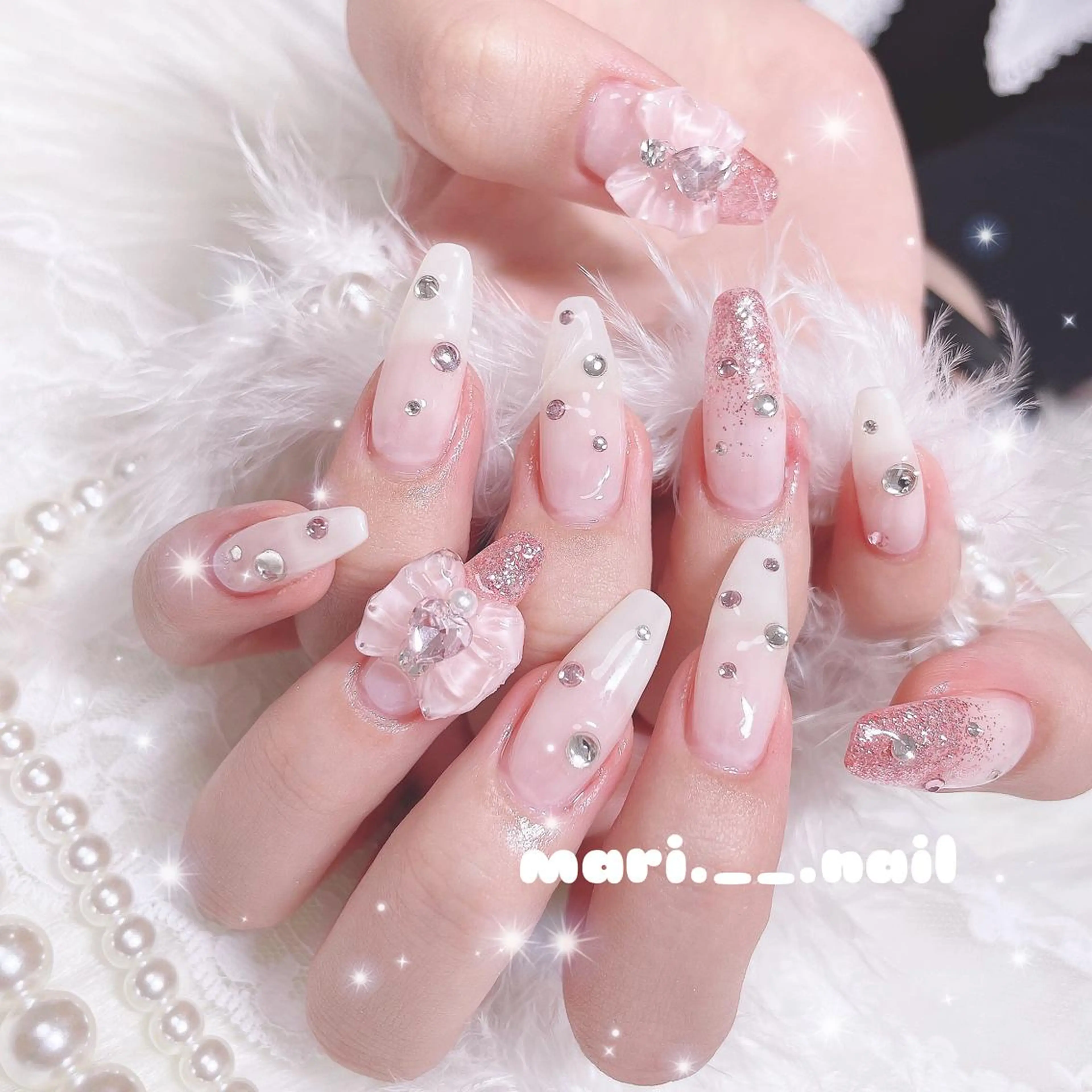 ネイル 🎀 Mayu 🎀痛ネイルのネイルデザイン