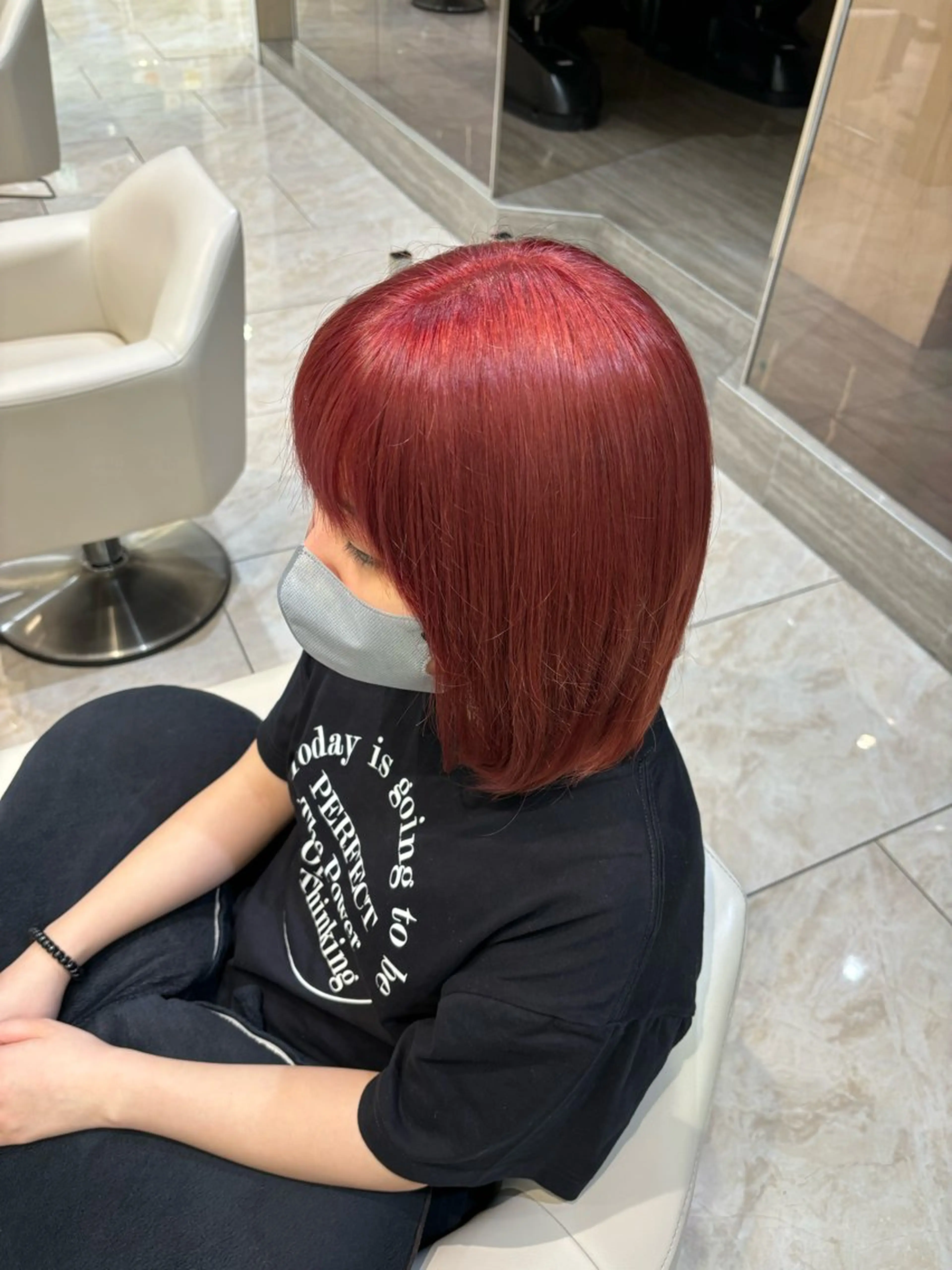 ミディアム カラー ブリーチ ピンクカラー レッドカラー ヘアカラー miho‪𓂃 ANNETTAのヘアスタイル