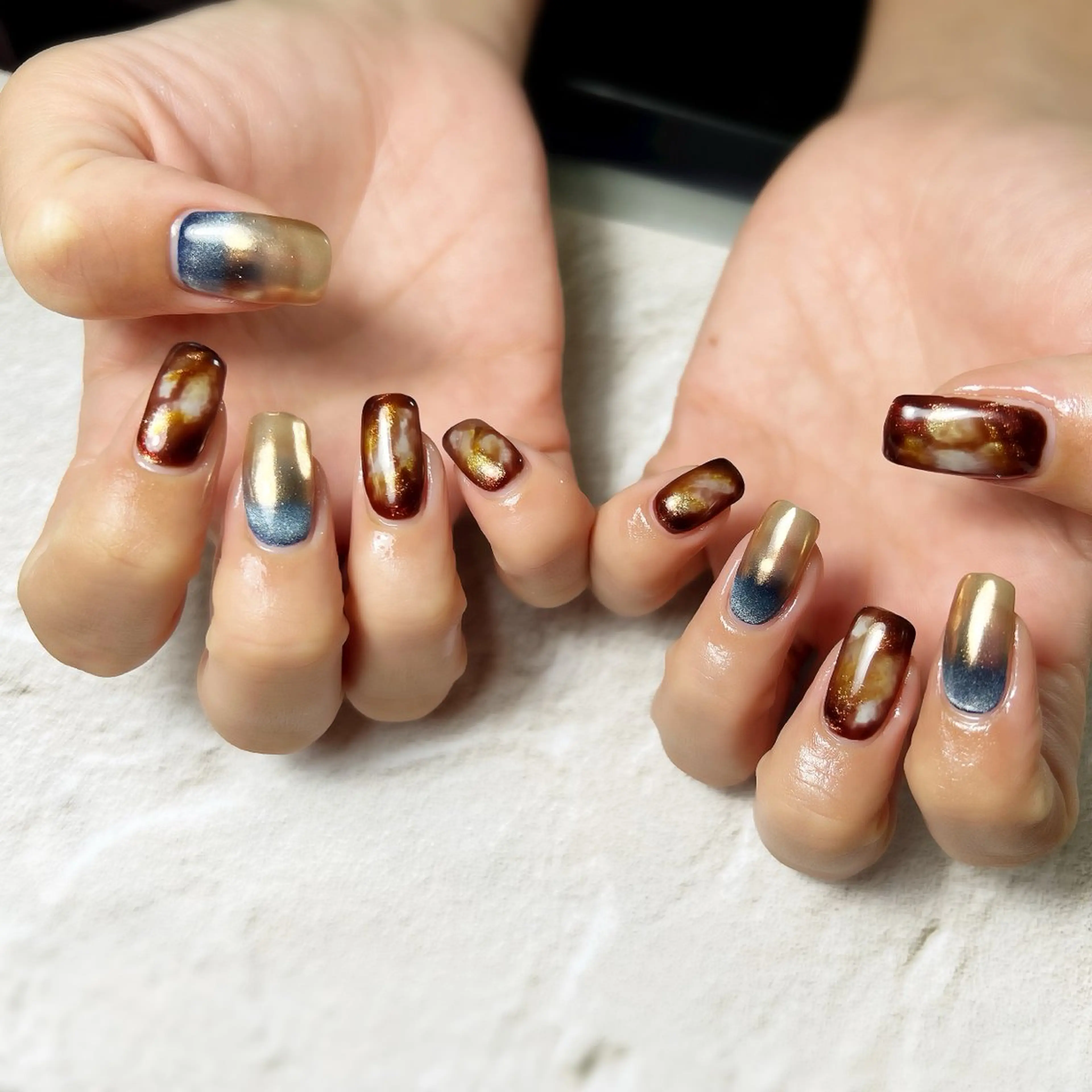 ネイル ハンドネイル フットネイル NAILsalon Laki(ラキ)のネイルデザイン