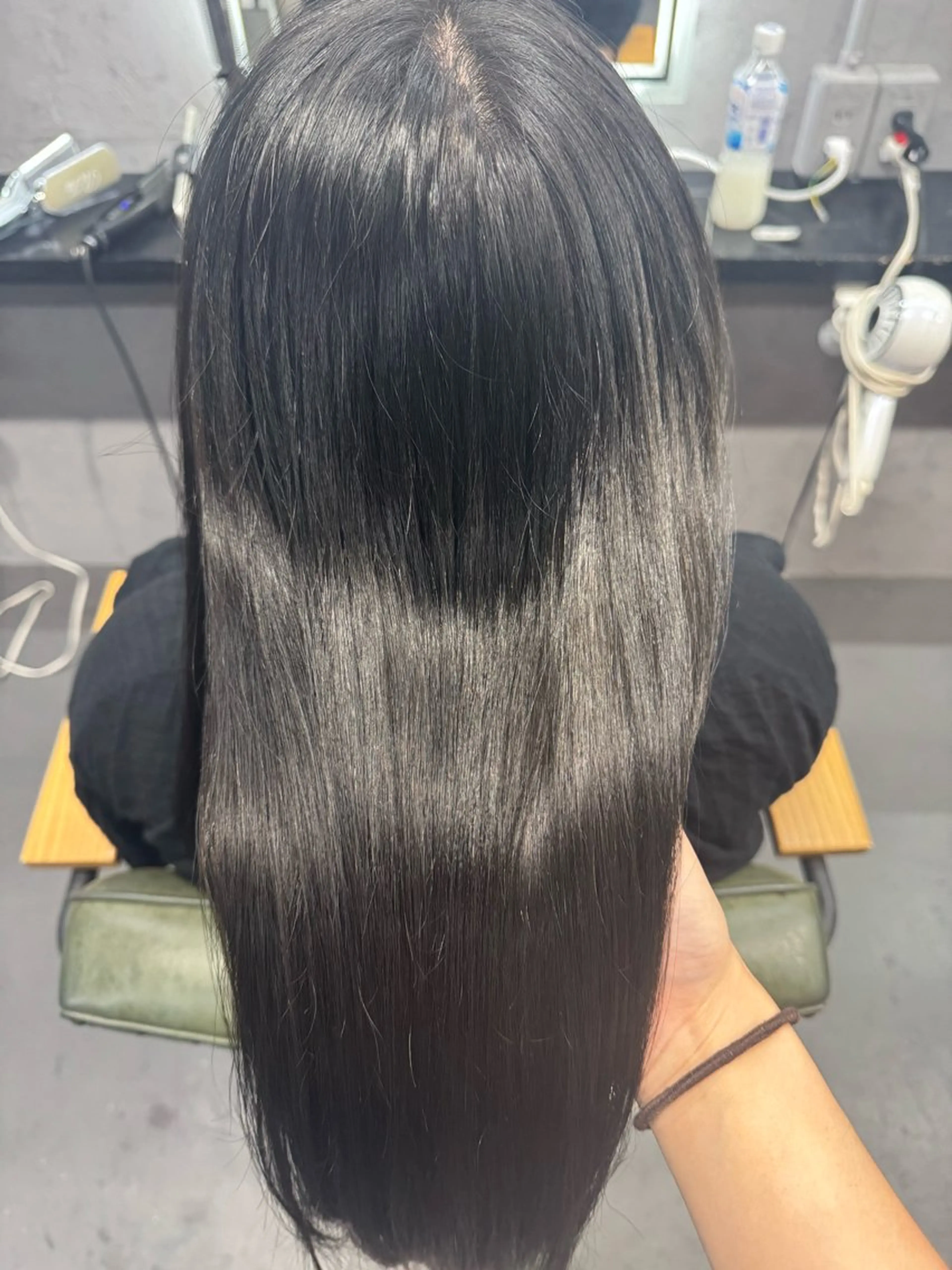 カラー ヘアカラー トリートメント 籔上 凜のヘアスタイル