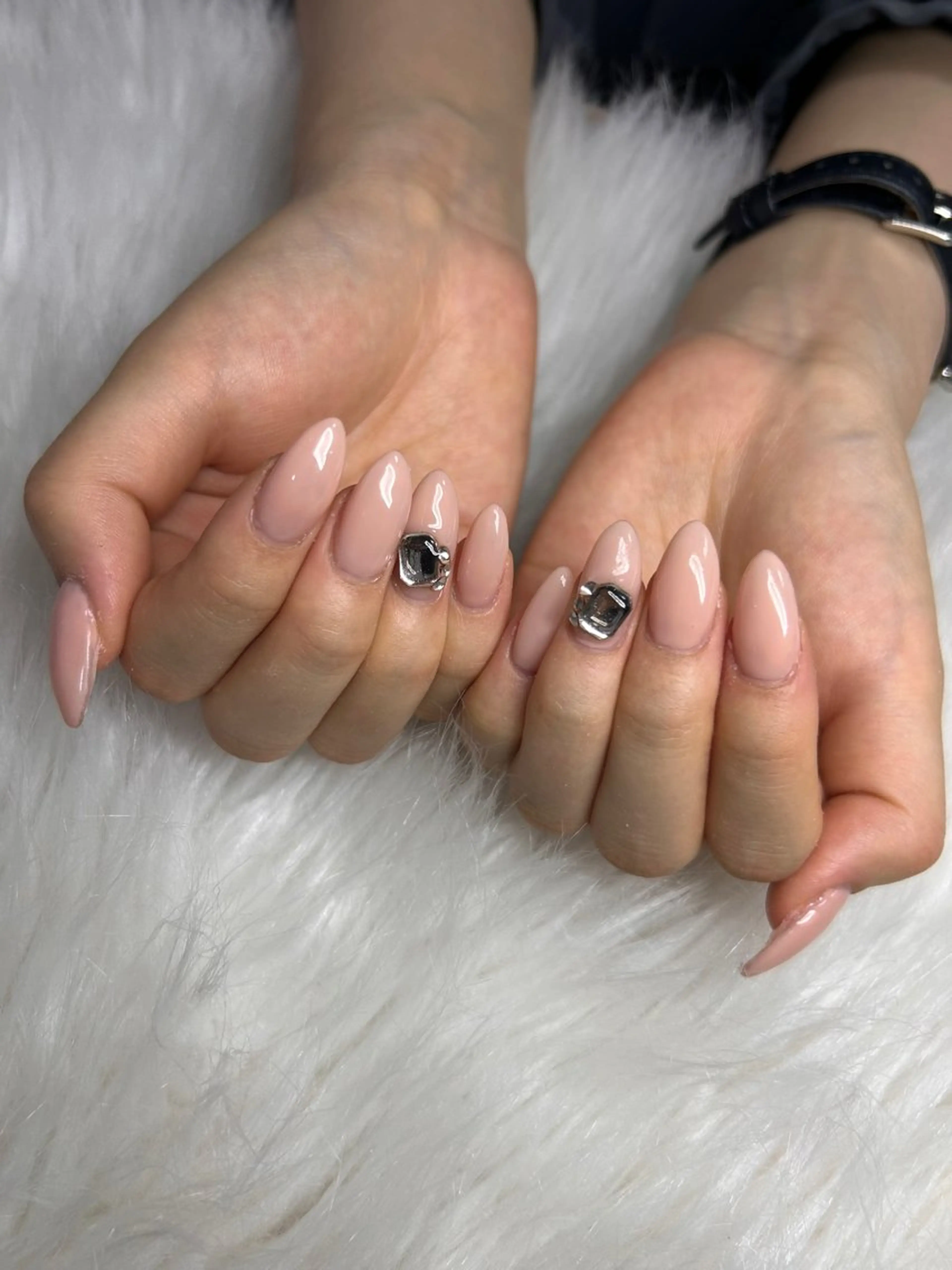 ミディアム ハンドネイル K&K メイのネイルデザイン
