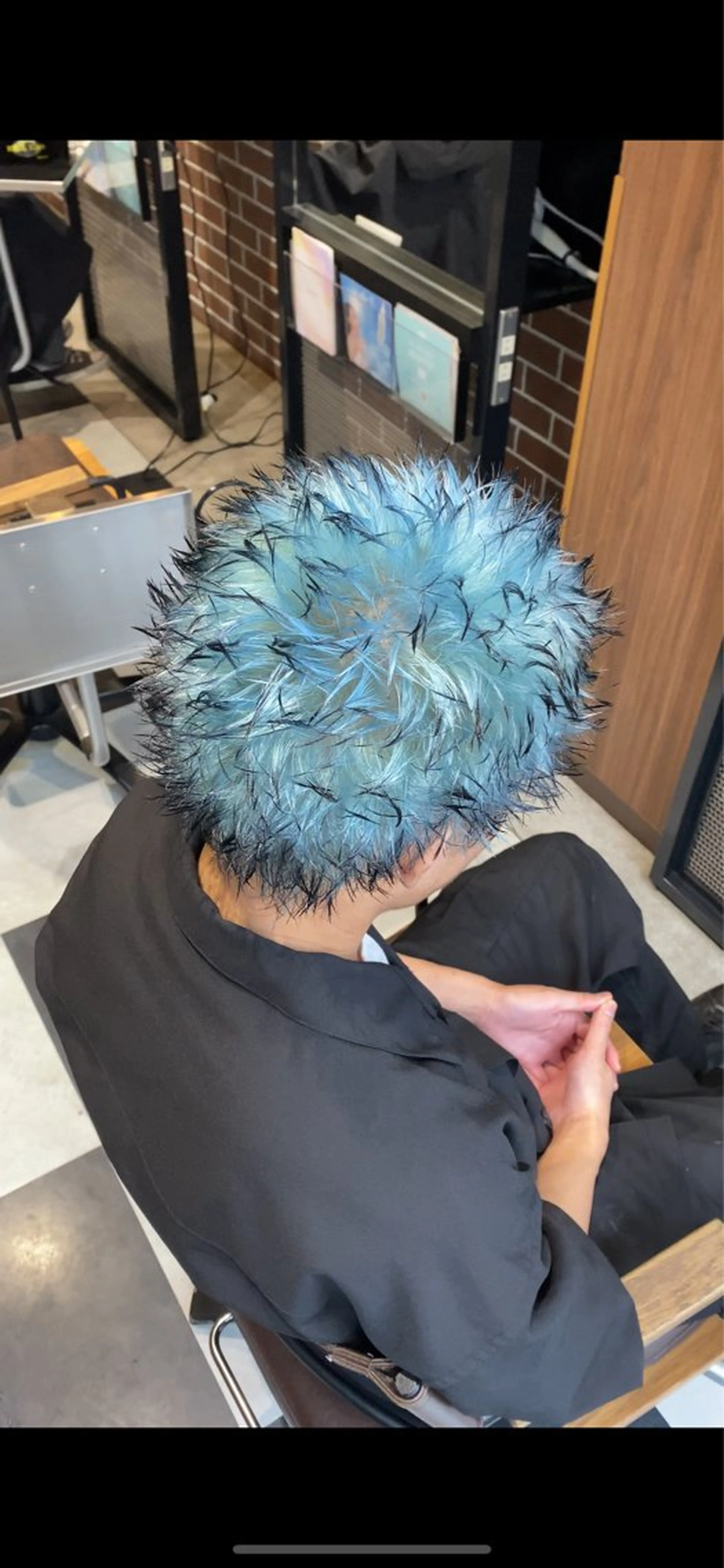 メンズ 透明感ブリーチ/ メンズパーマのヘアスタイル