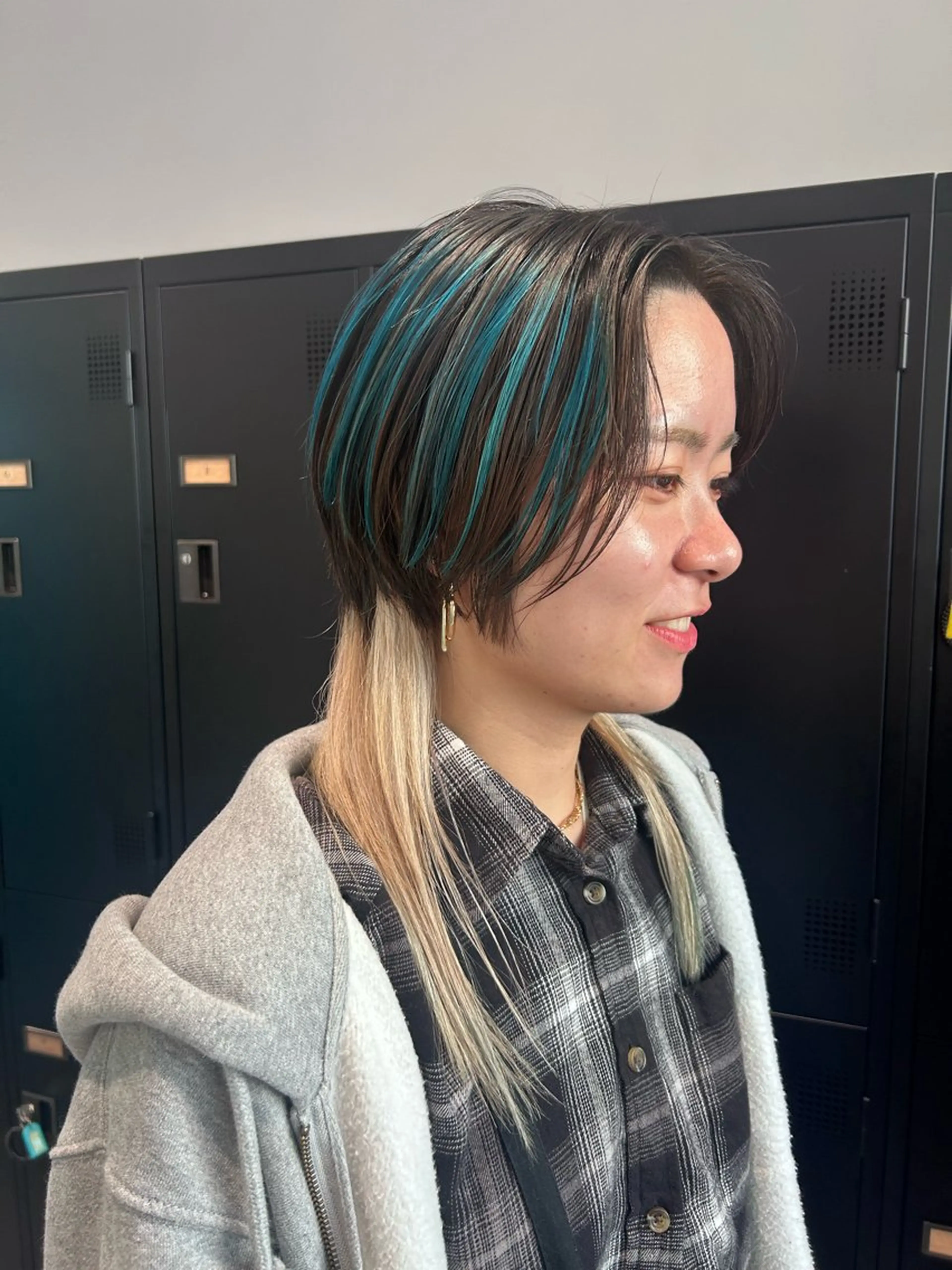 ミディアム カット ヘアカラー ショート・ボブ 🌈chinaのヘアスタイル