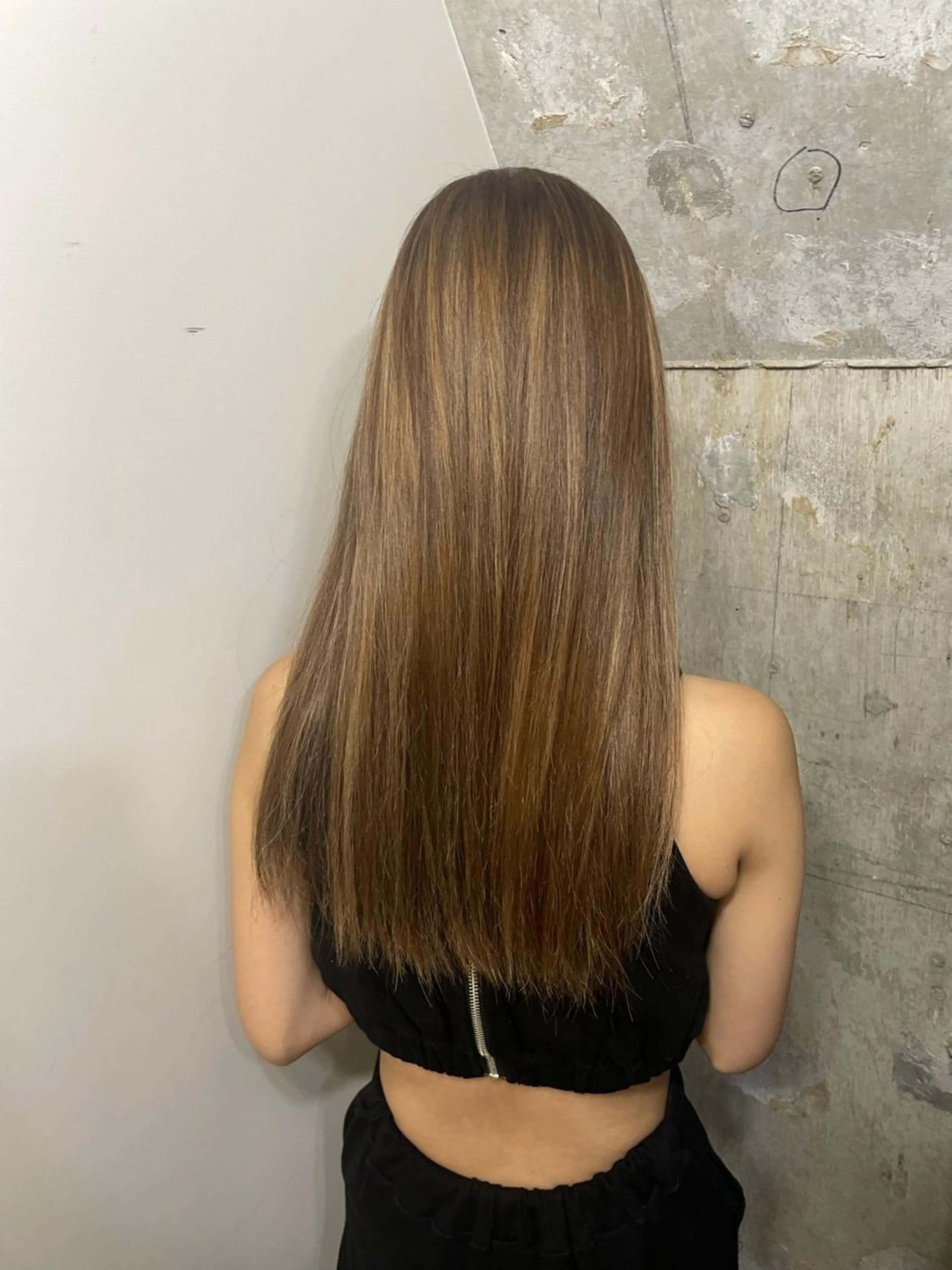 ロング カラー ハイライトカラー ハイライト ヘアカラー ブレンバイドット所属・ニュアンスカラー/ 🫧レミ(坊主)のヘアスタイル