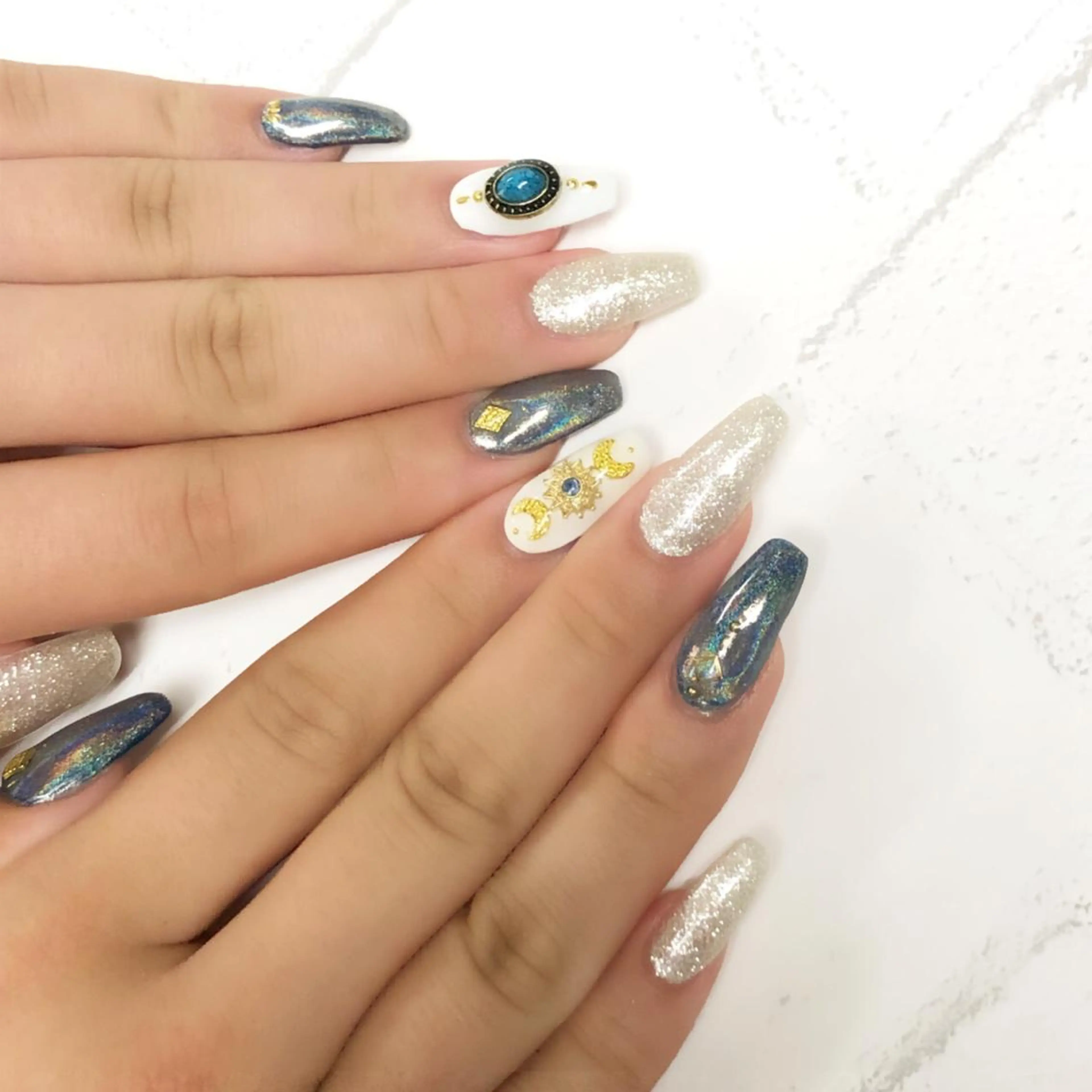 カラー ネイル ユニコーンカラー スカルプネイル KIREIE NAILSのネイルデザイン