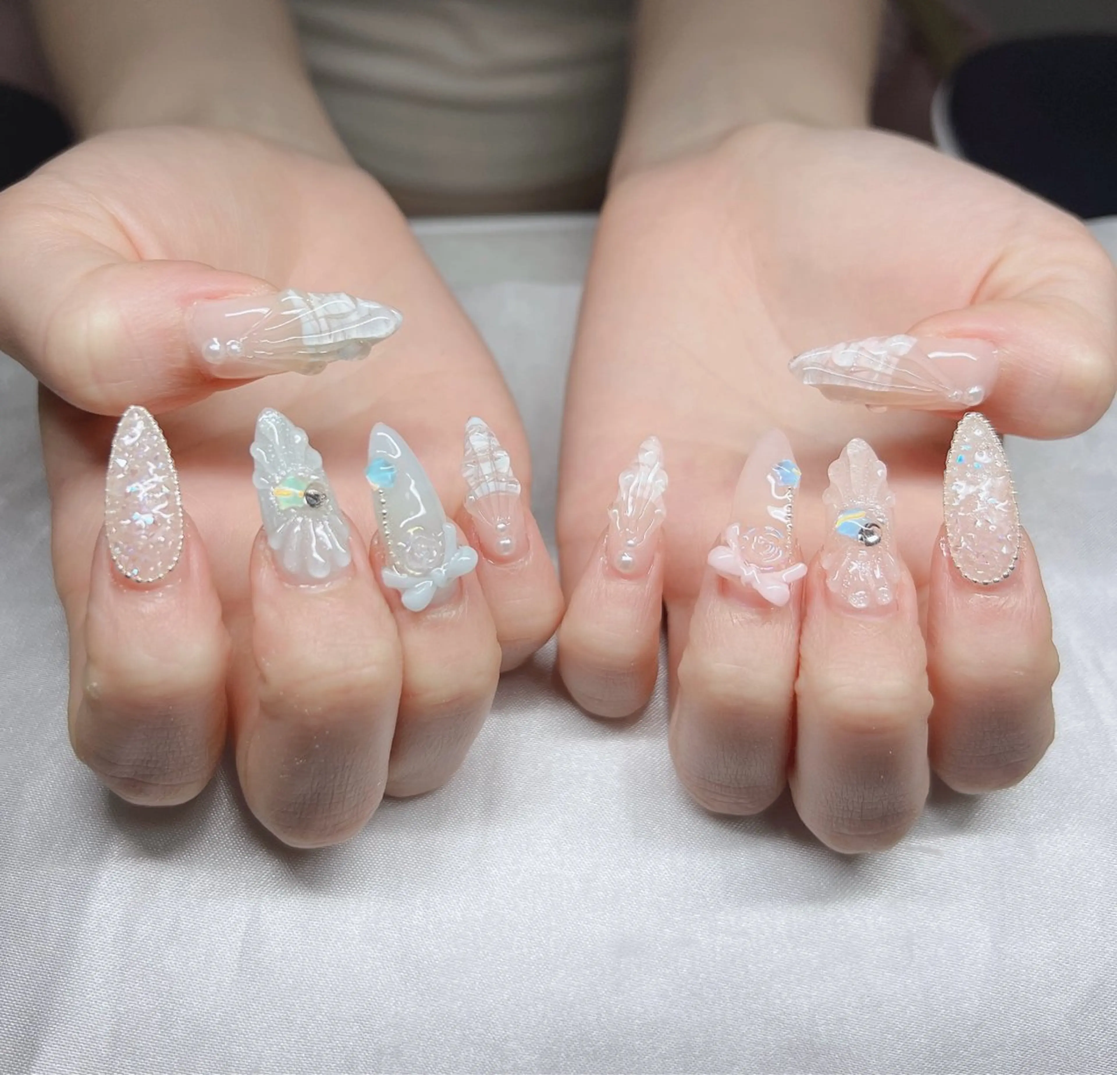 ネイル 長さ出し グラデーション キラキラネイル マグネットネイル ニュアンスネイル ハンドネイル Lee Nails チップ長さだし専門店のネイルデザイン