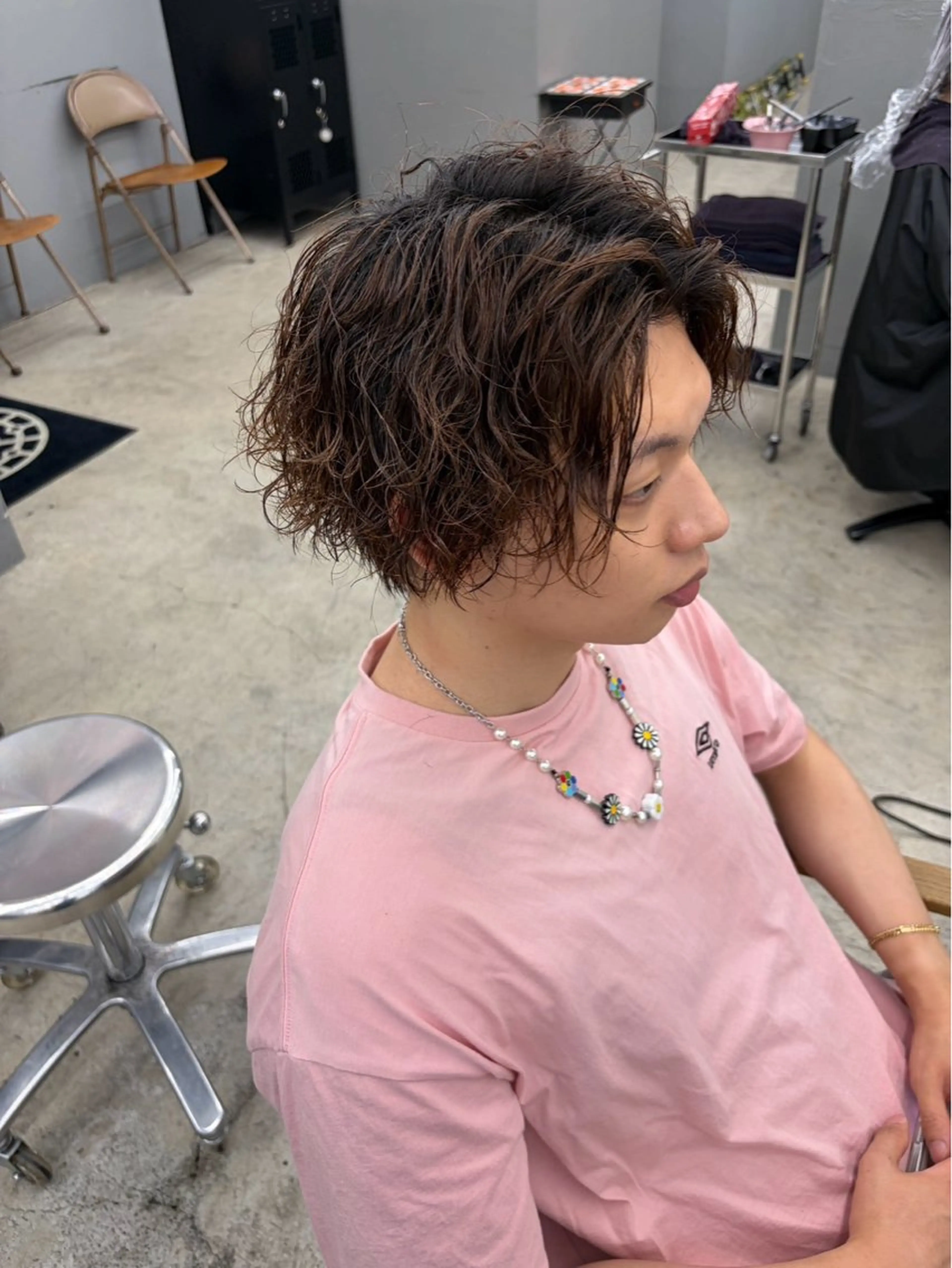 ミディアム パーマ メンズ カット パーマ メンズ専門サロン wokeのヘアスタイル