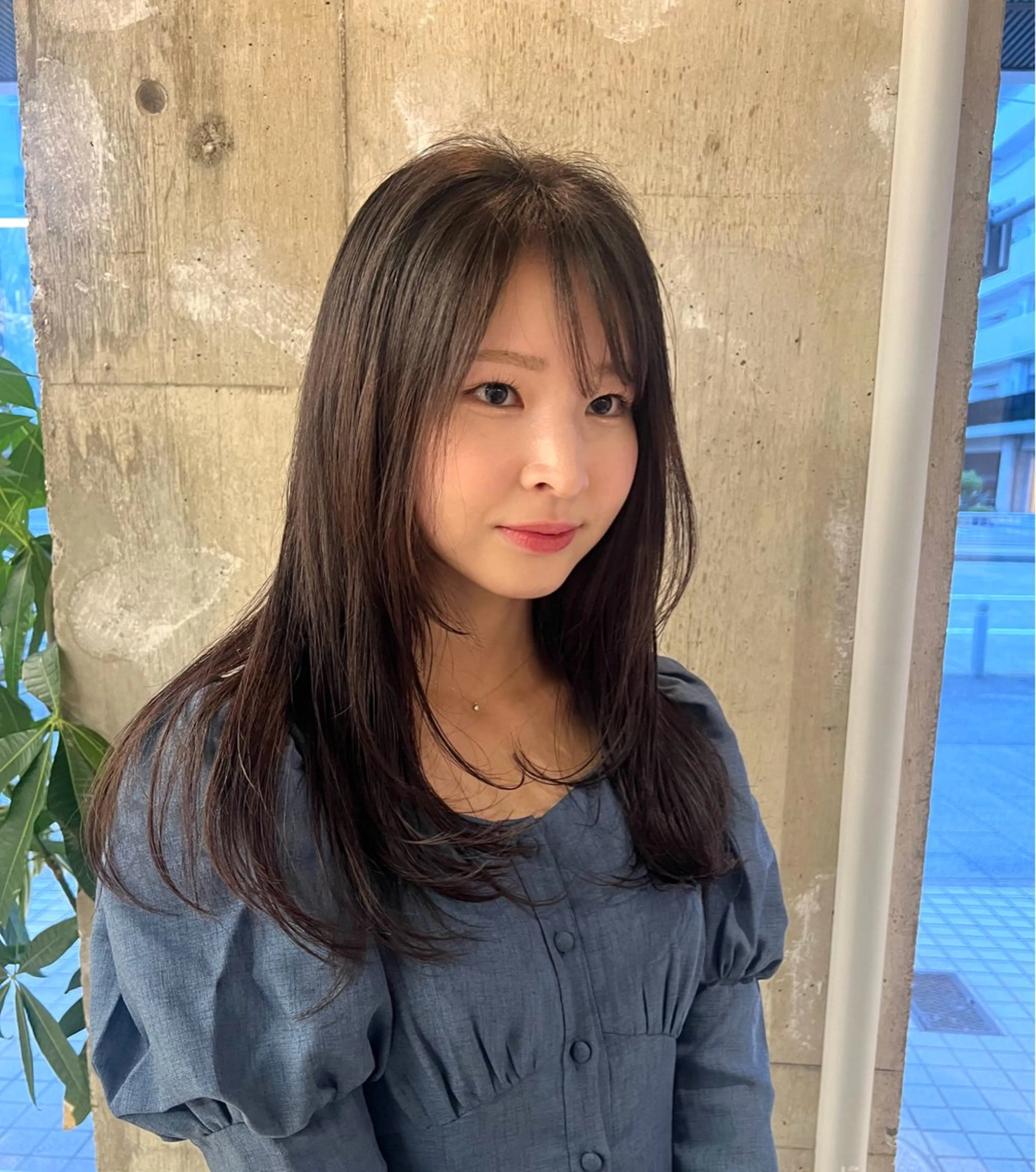 ロング レイヤーカット piilo. かわい  なつみのヘアスタイル