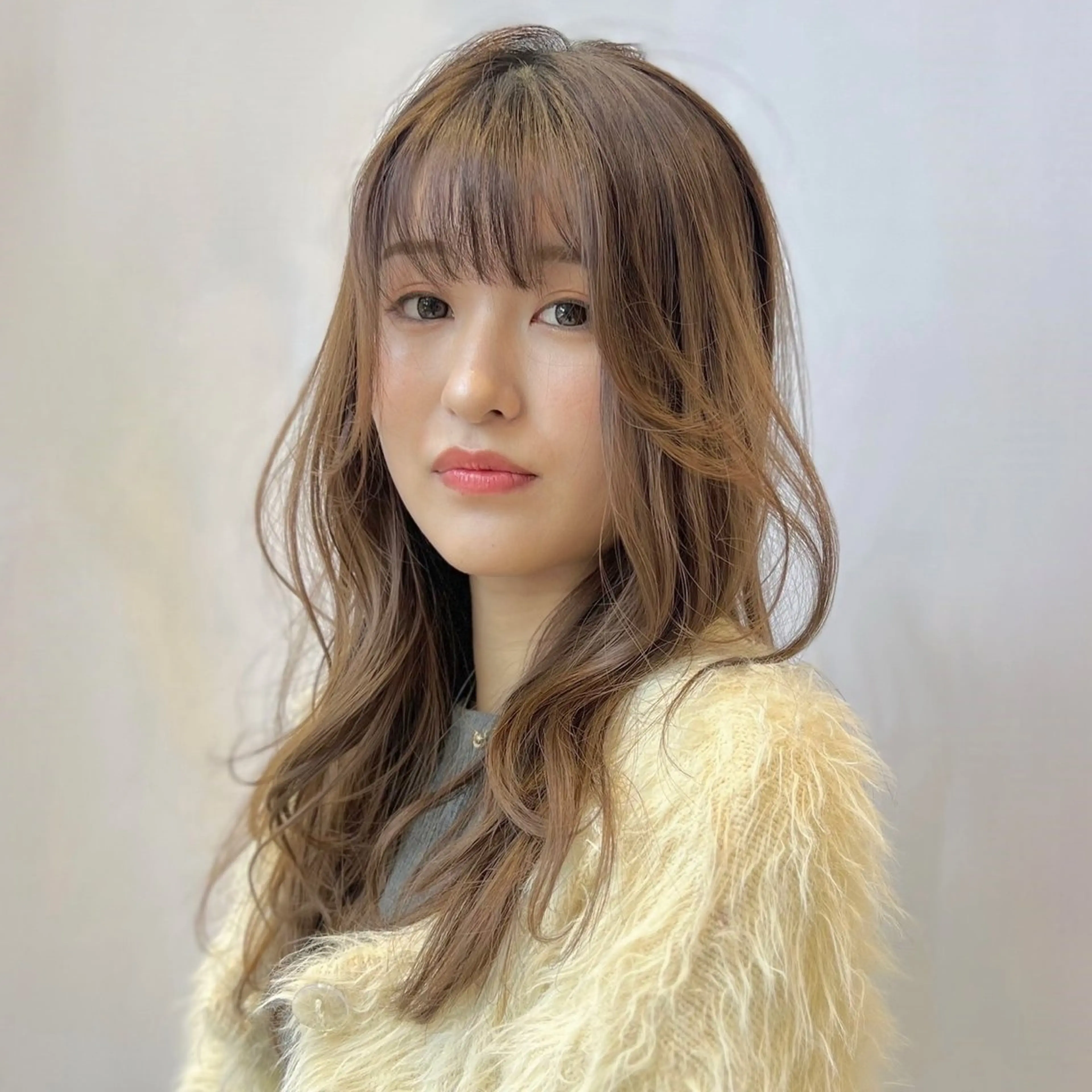 ロング ‎‪🩰 艶髪ト レンド しおり🔅のヘアスタイル