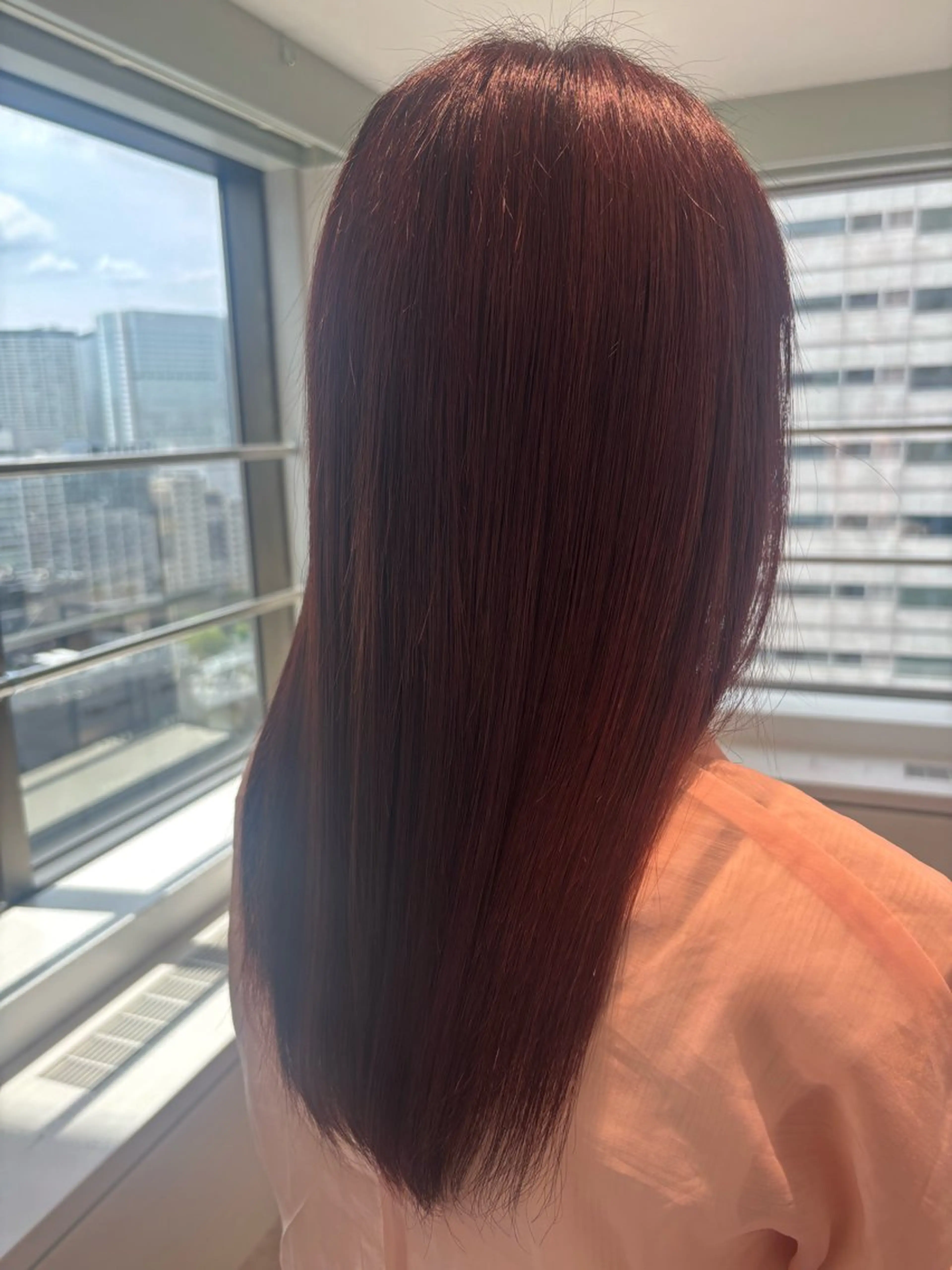 ロング ピンクブラウン 透明感ピンクカラー 銀座🍒AYANEのヘアスタイル