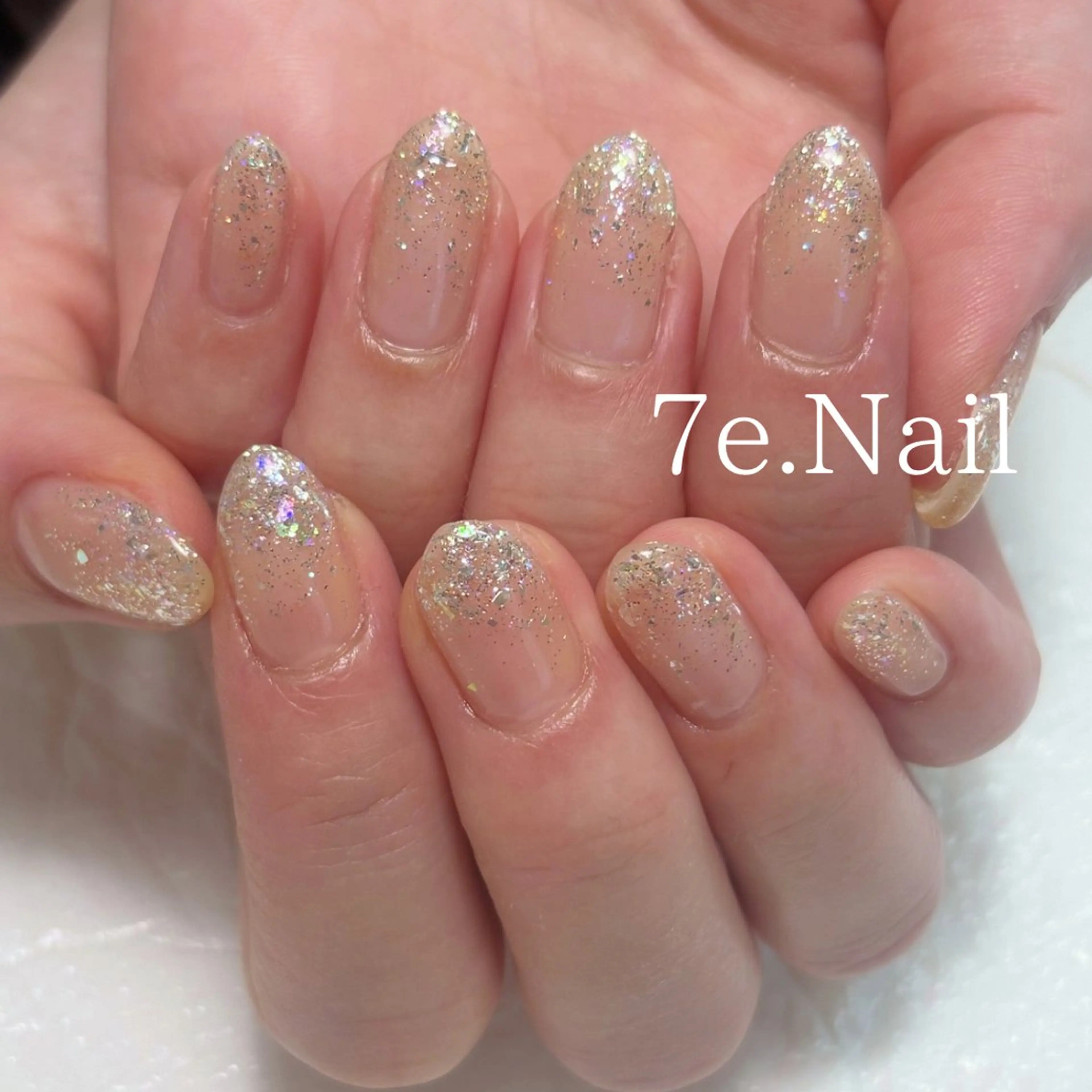 ネイル 7e. Nailのネイルデザイン