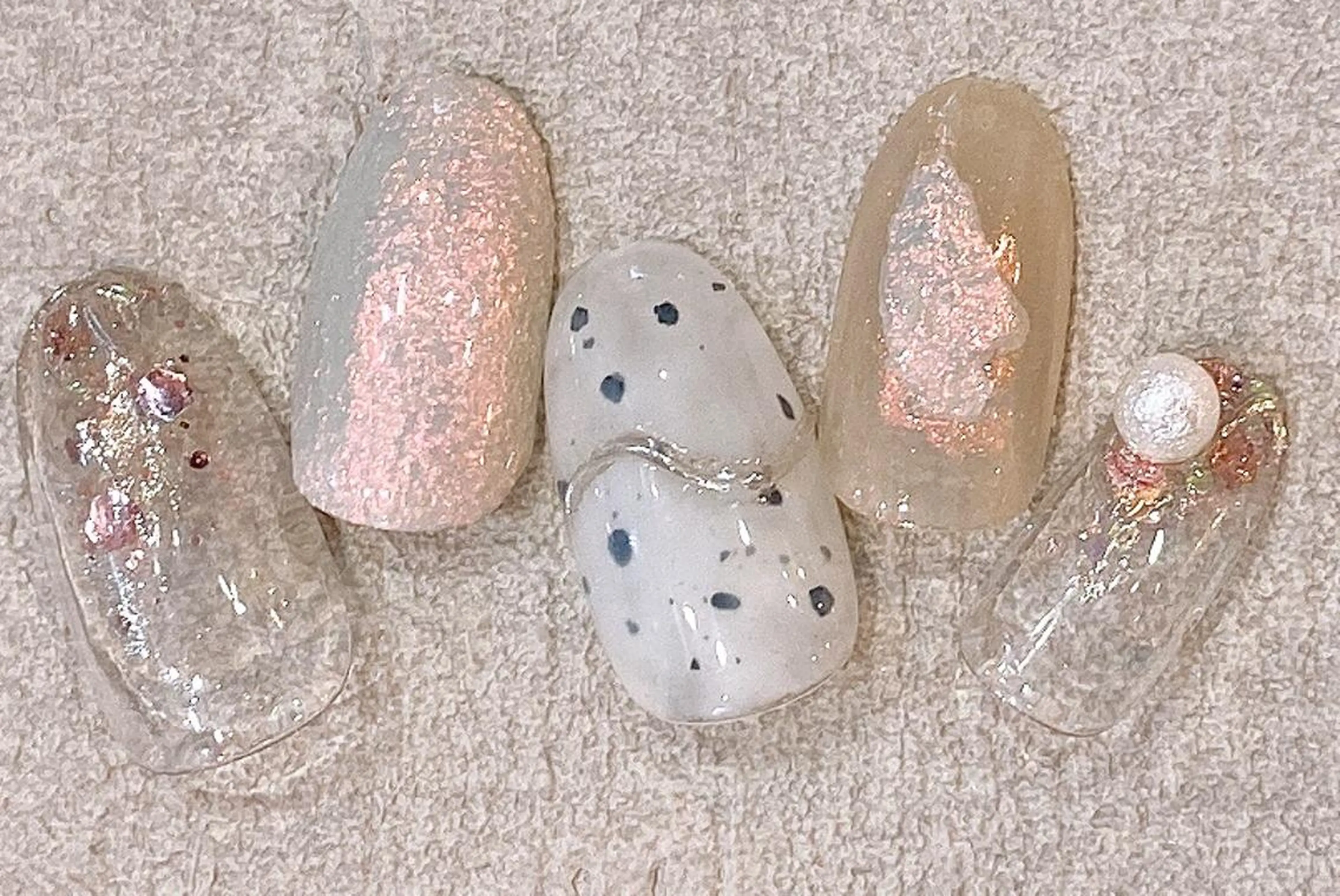 ネイル G's  nail所属・横浜本郷台駅 《G's nail》のネイルデザイン
