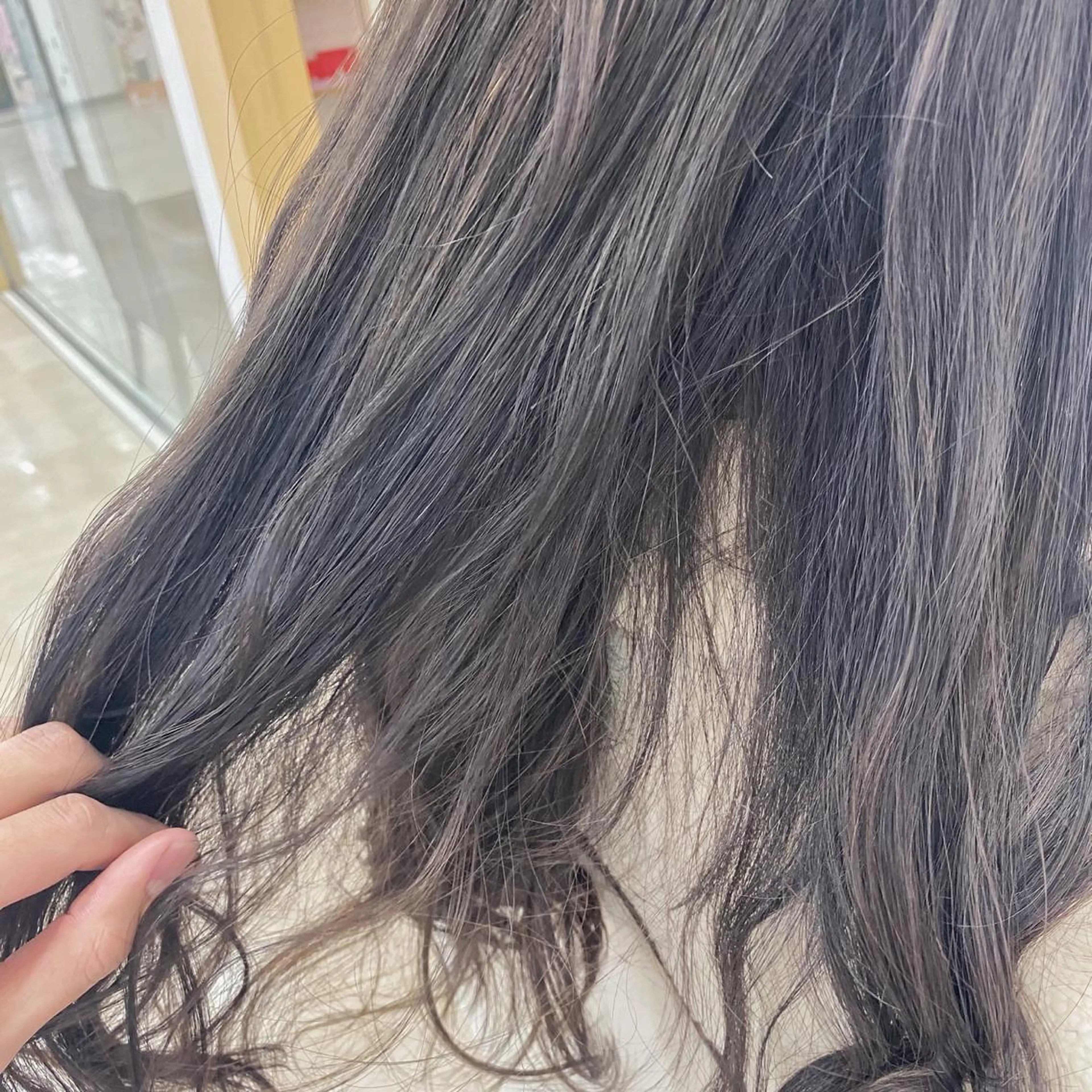 ロング メンズ縮毛矯正 ニュアンスパーマのヘアスタイル