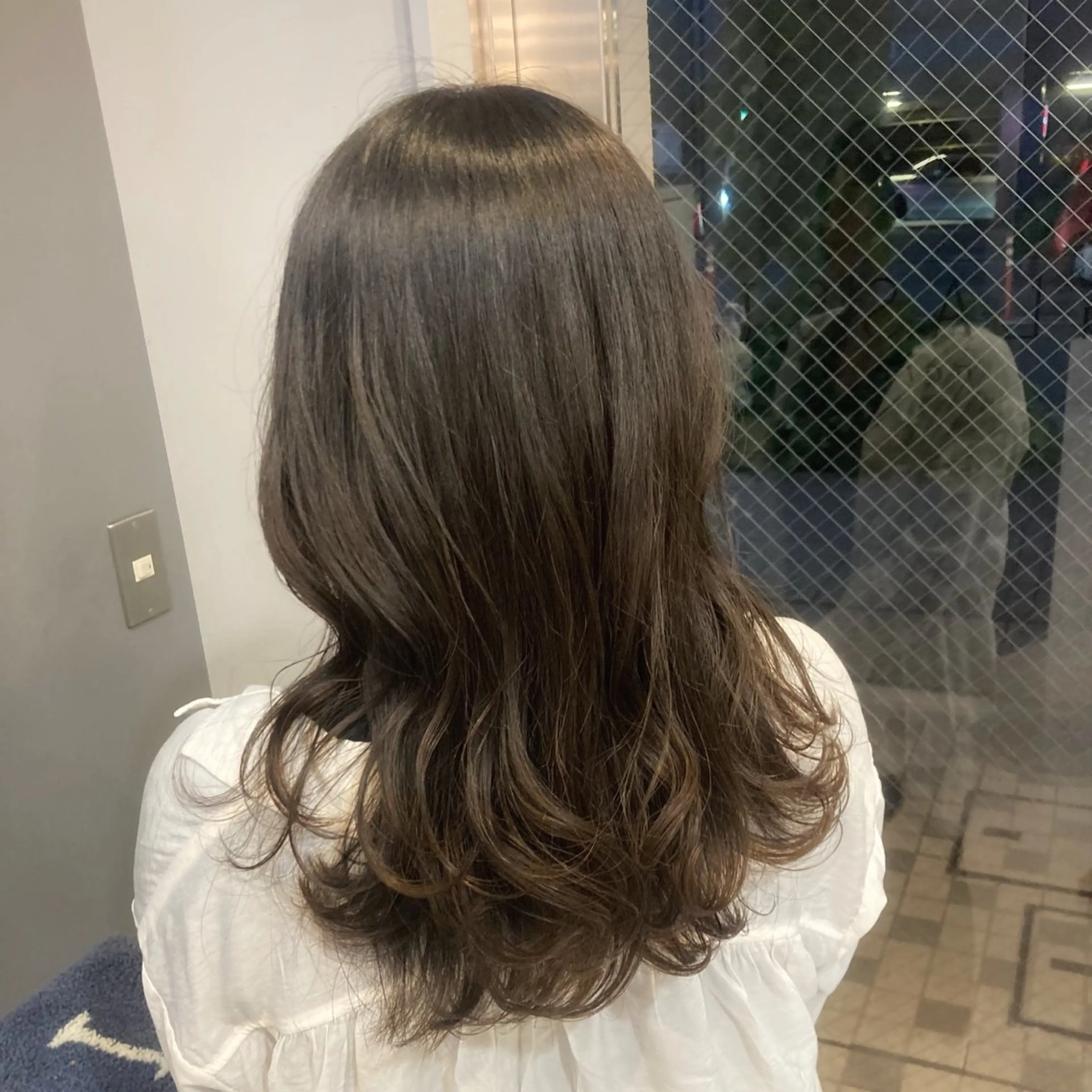 セミロング ニュアンスパーマ☆ 中村隆寛のヘアスタイル