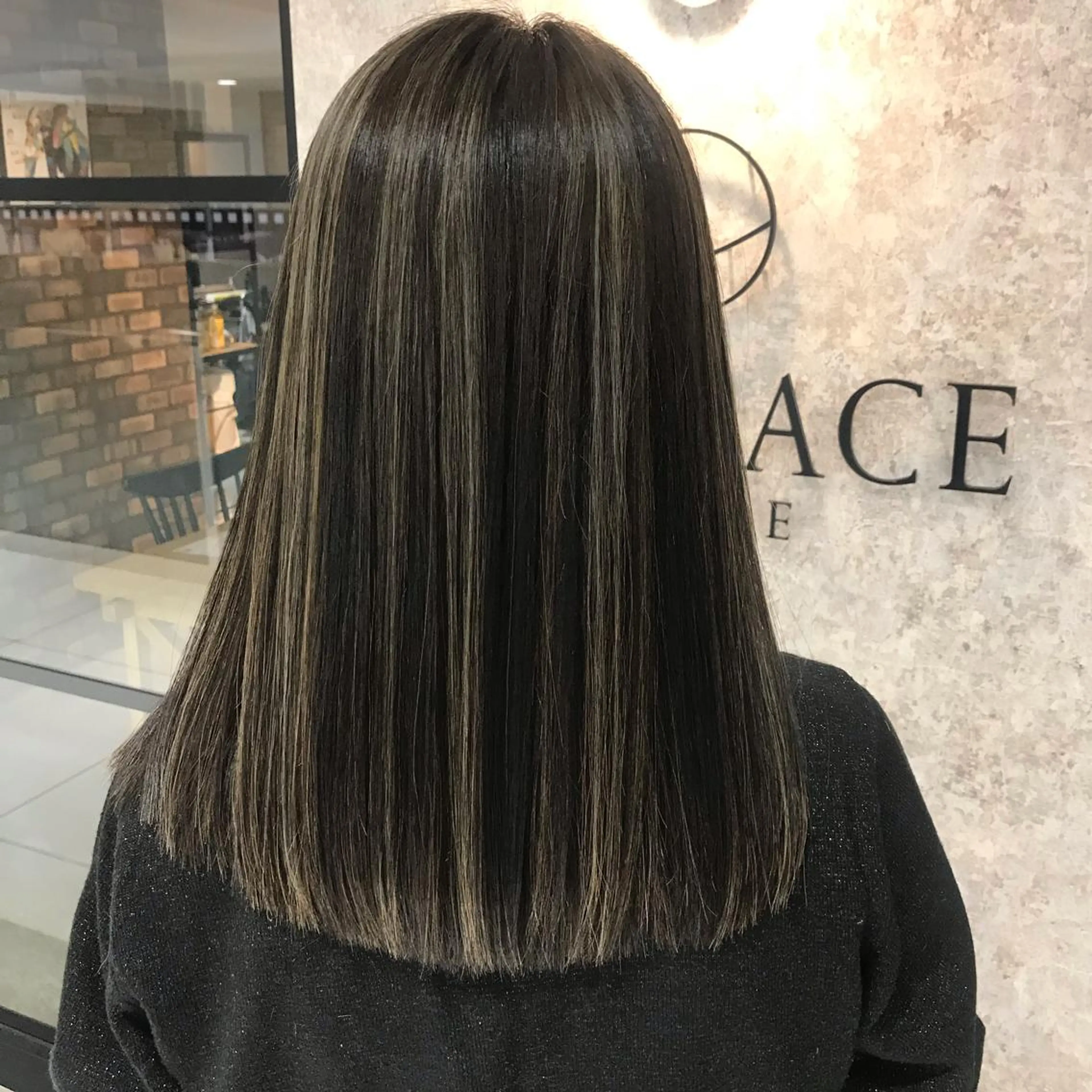 ミディアム カラー カット ヘアカラー トリートメント 天王寺の美容師 わだひろしのヘアスタイル
