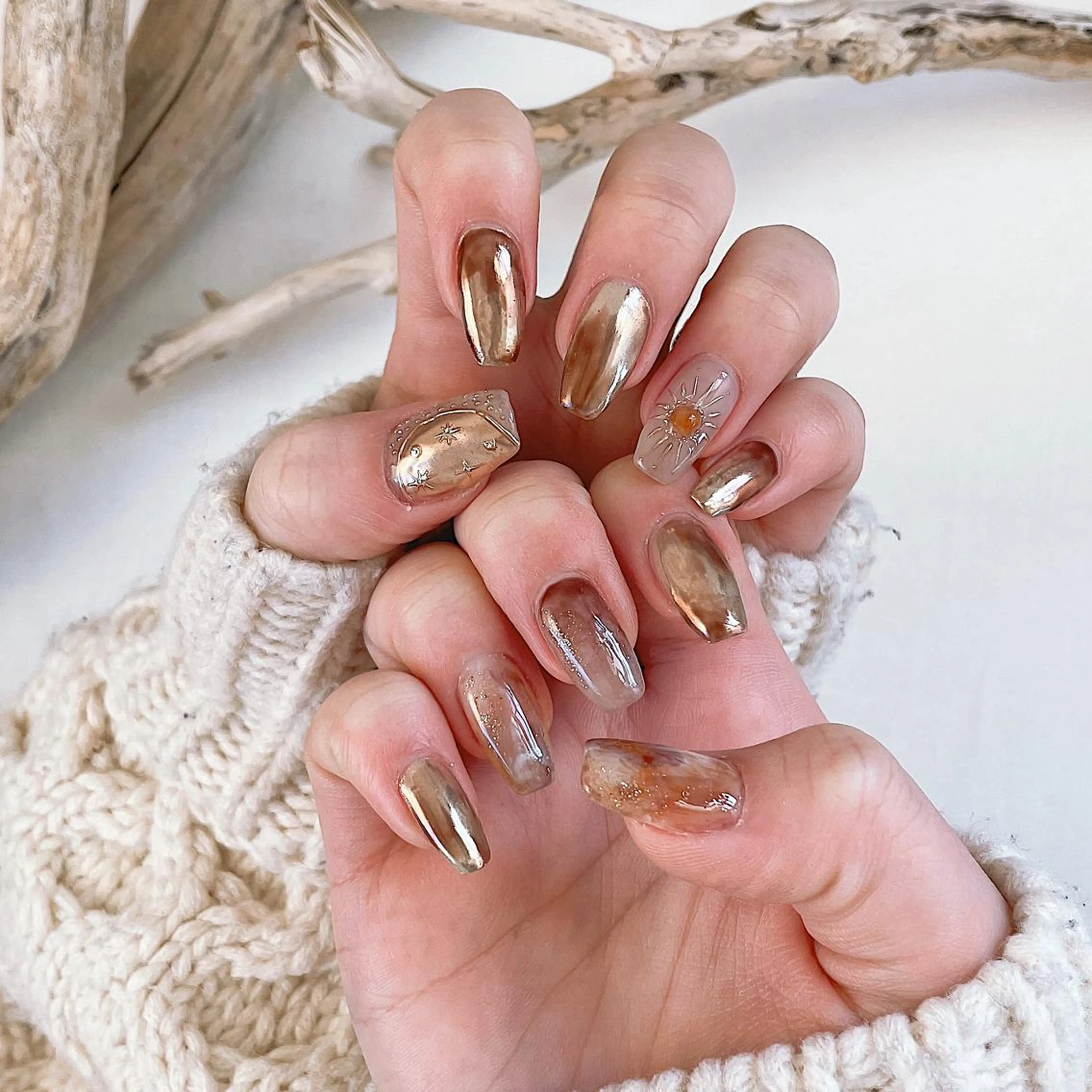 ネイル ハンドネイル Radia bykaonailsのネイルデザイン