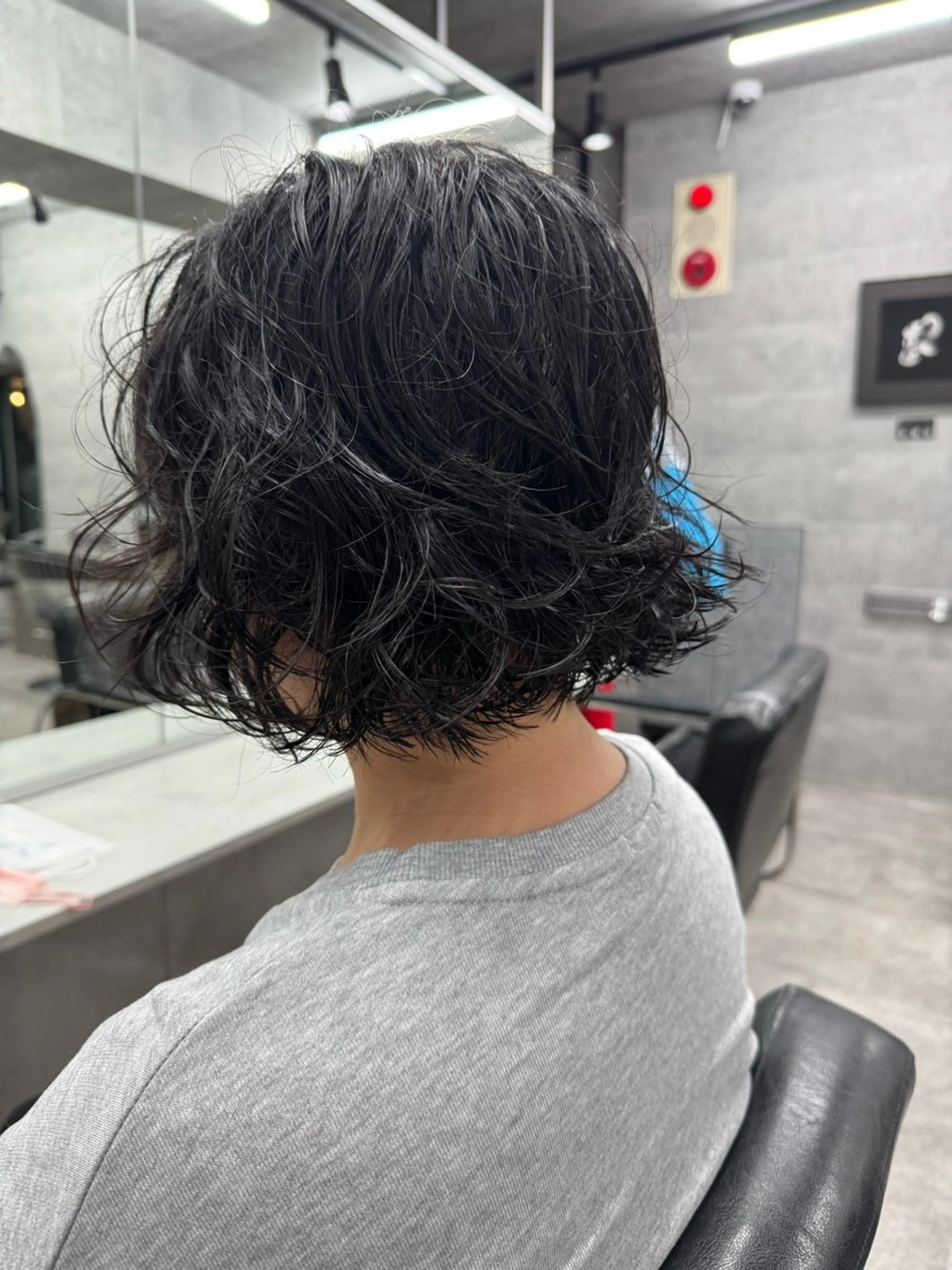 ショート パーマ カット パーマ NOOS omotesando所属・You 表参道⚡️ 髪質改善/艶髪/美髪のヘアスタイル