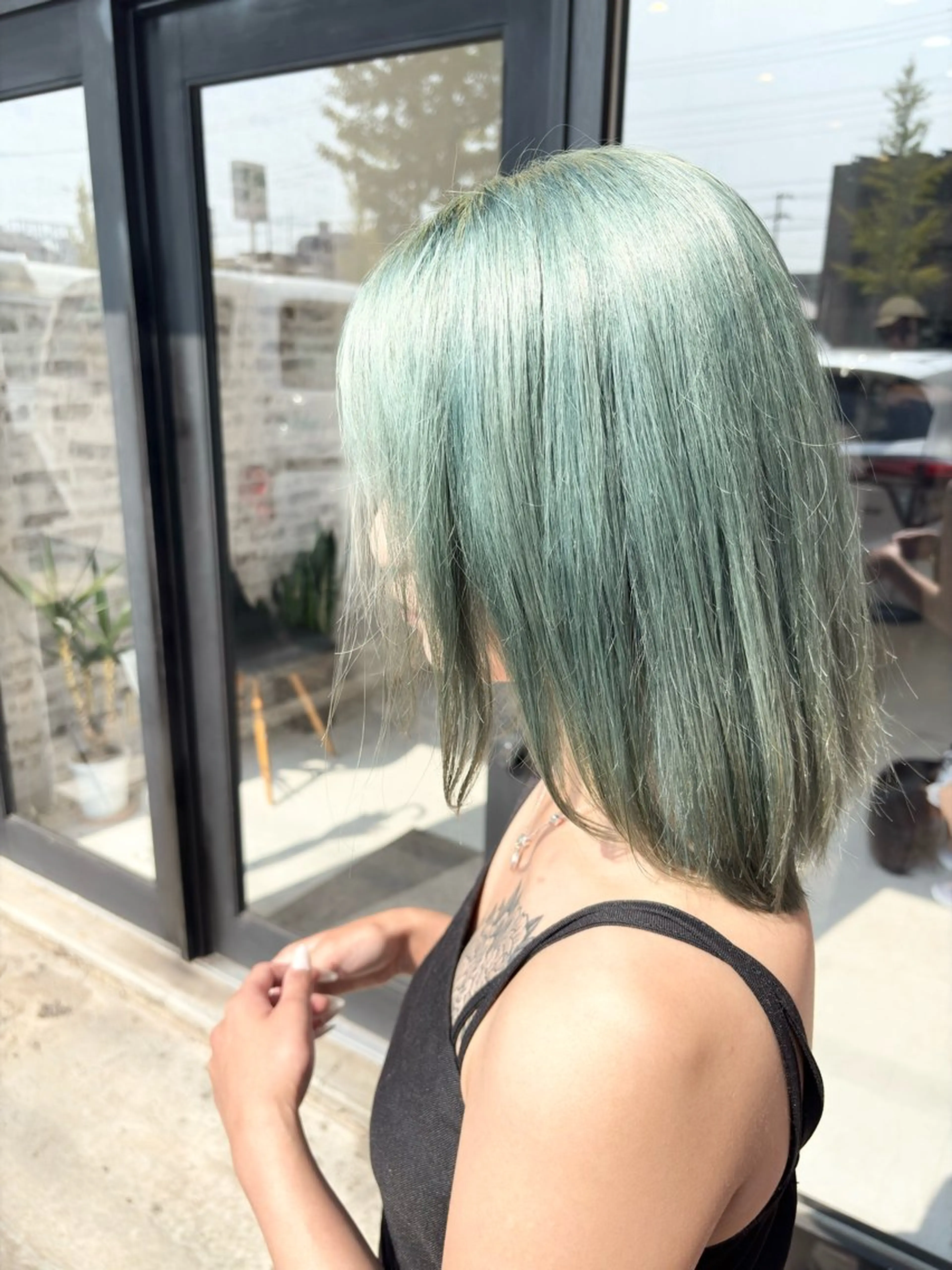 ミディアム カット ヘアカラー 小沢 真澄のヘアスタイル