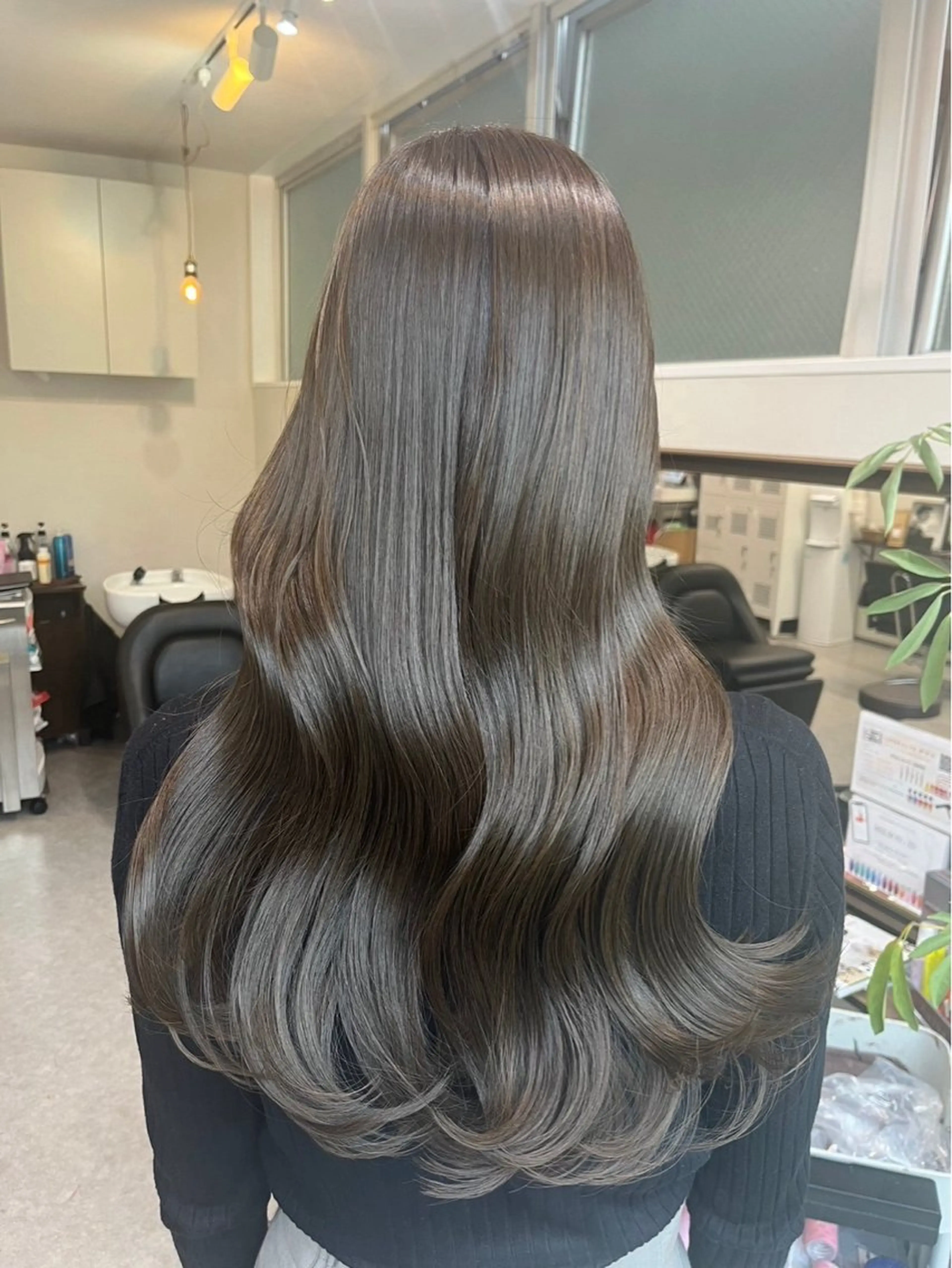 ロング カット ヘアカラー トリートメント 美髪矯正/髪質改善/ 艶髪🤍伊藤梨紗のヘアスタイル