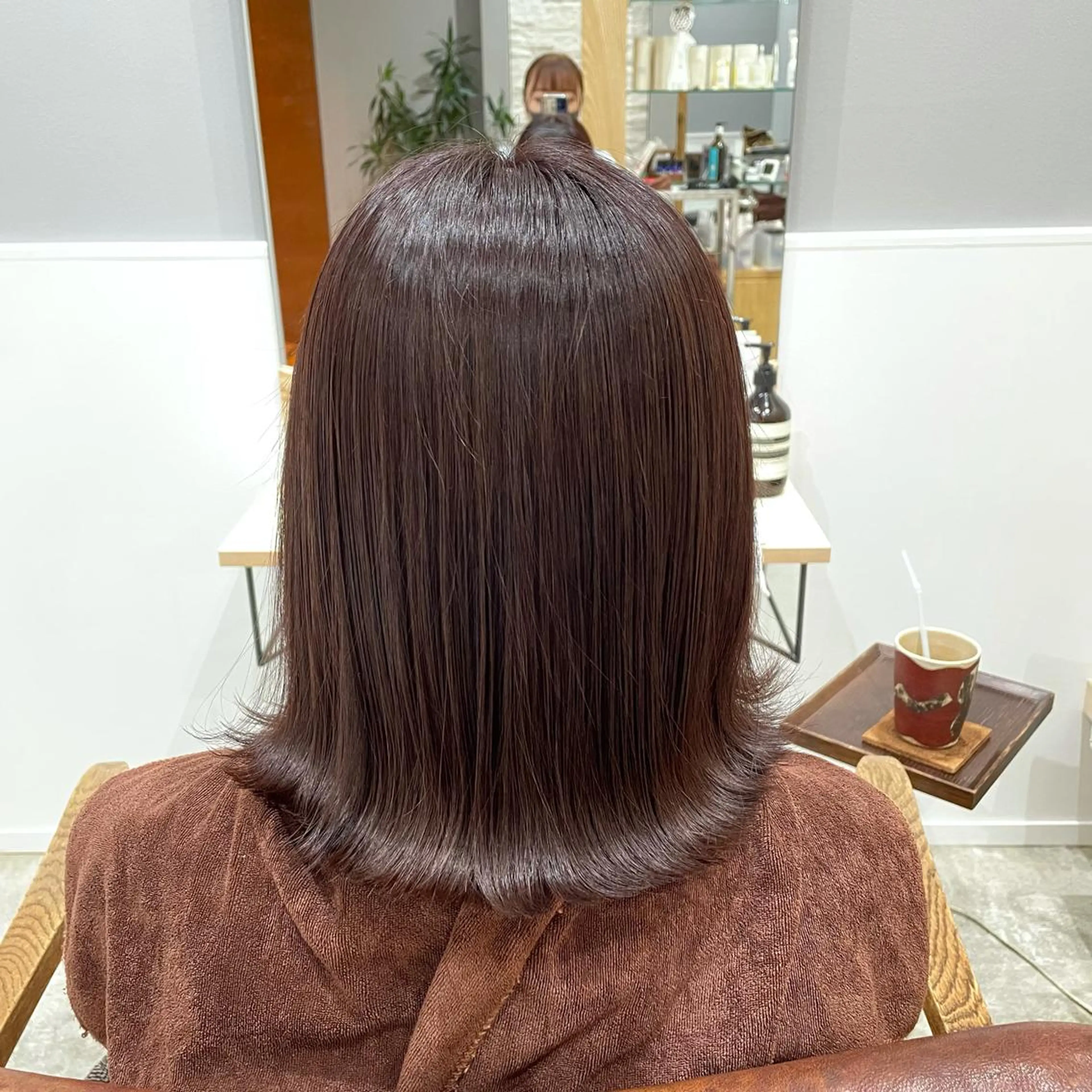 ミディアム miloc那覇 MIKUのヘアスタイル