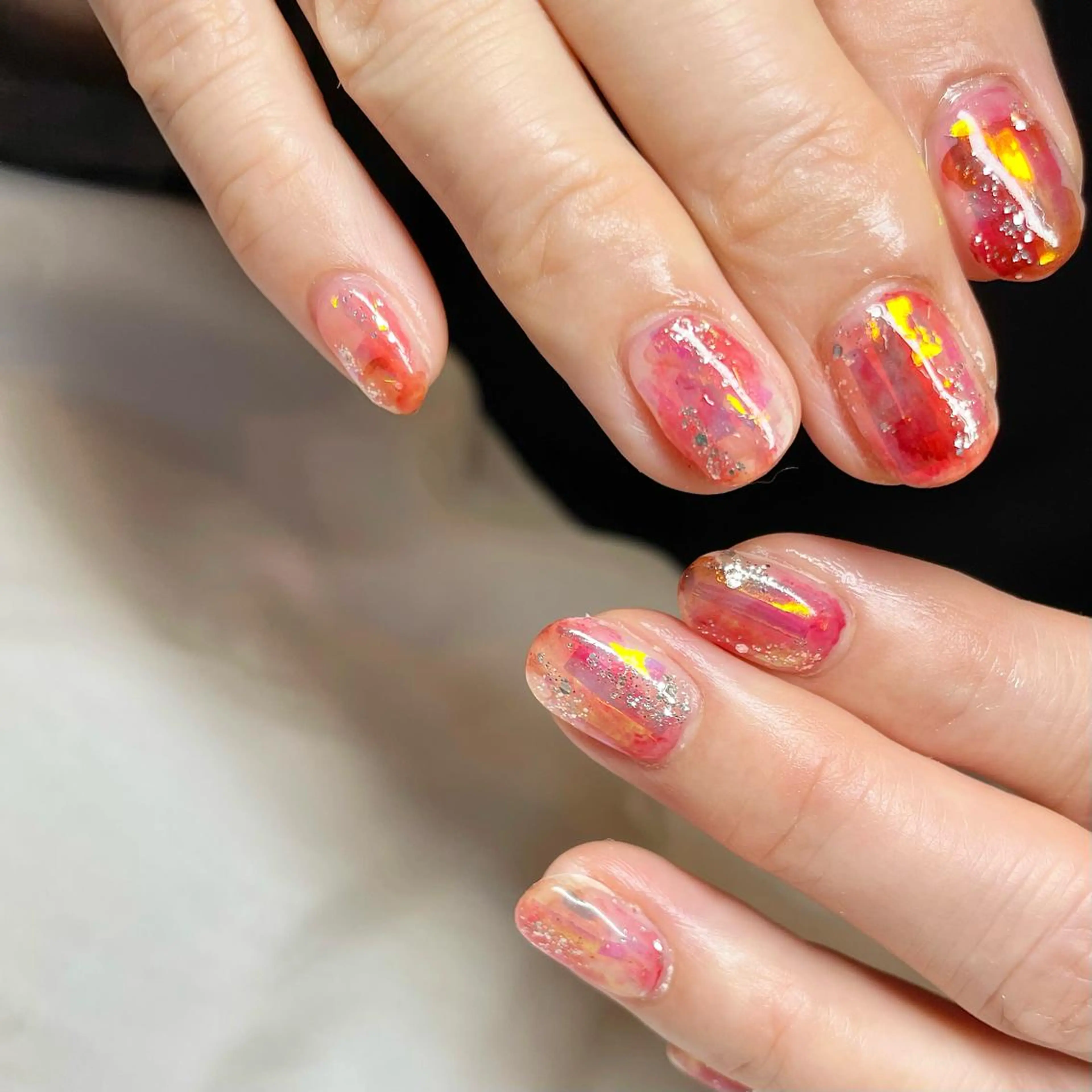 ショート カラー パーマ ヘアアレンジ メンズ キッズ ネイル マツエク・マツパ アイブロウ レッドカラー 赤色 nail&eye Aoのマツエク・マツパデザイン