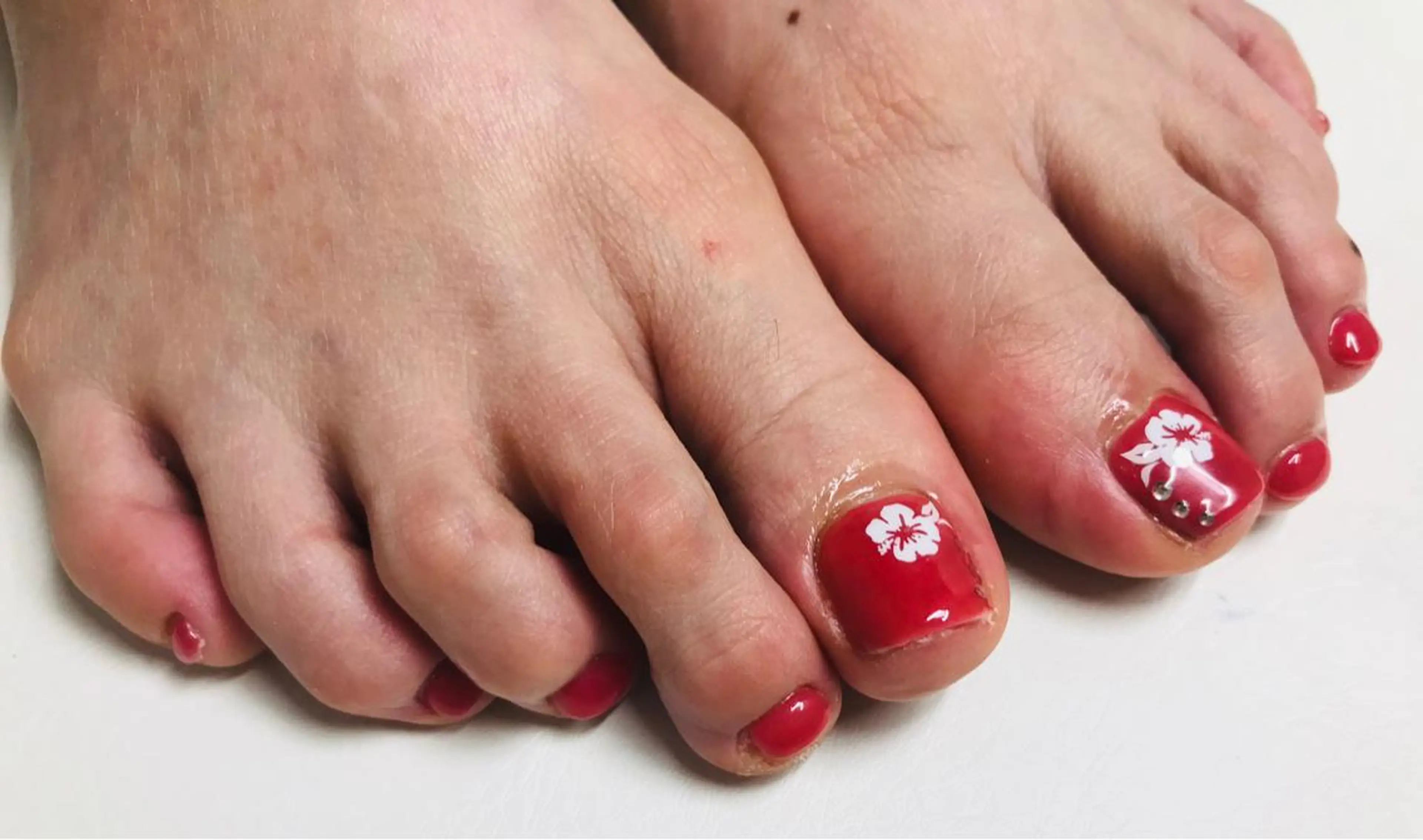 ネイル フットネイル Mana‪ ‪·͜· ❤︎‬のネイルデザイン