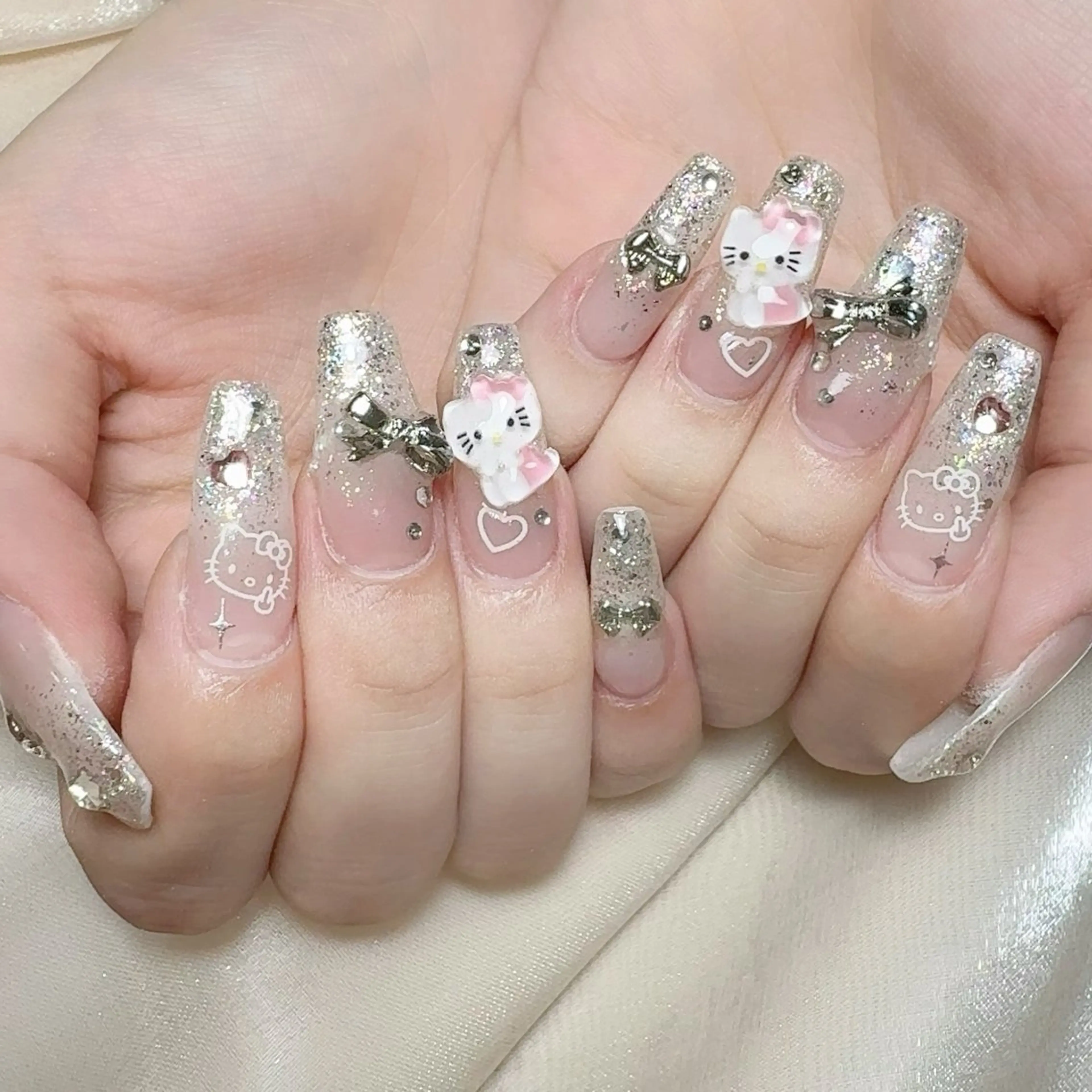 メンズ ネイル メンズ韓国風 アートネイル オーロラネイル ガーリー キラキラネイル ハンドネイル Nail salon 木にいるのネイルデザイン
