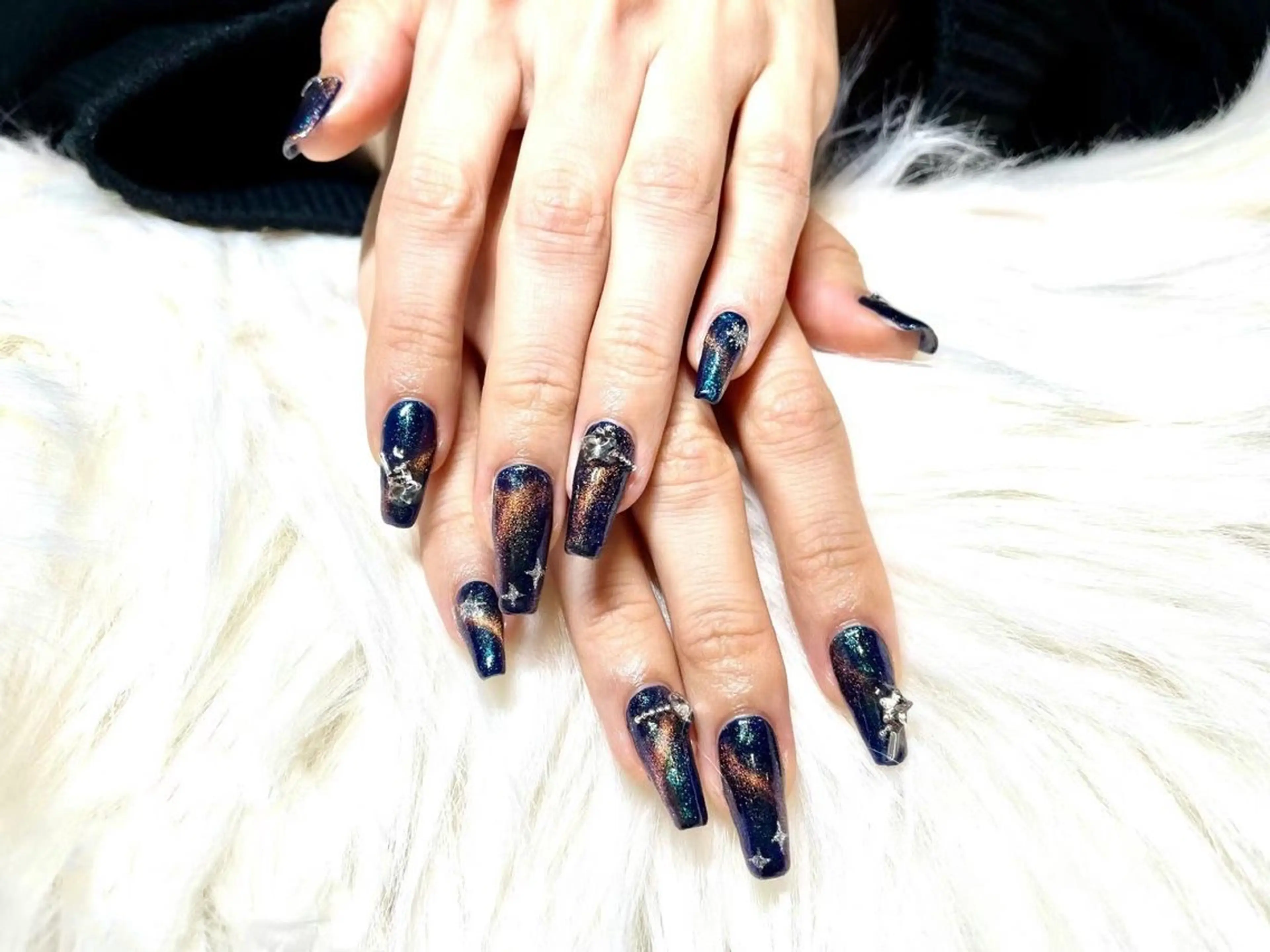 ネイル 長さ出し マグネットネイル ネイルチップ ハンドネイル Maggie nailクロのネイルデザイン