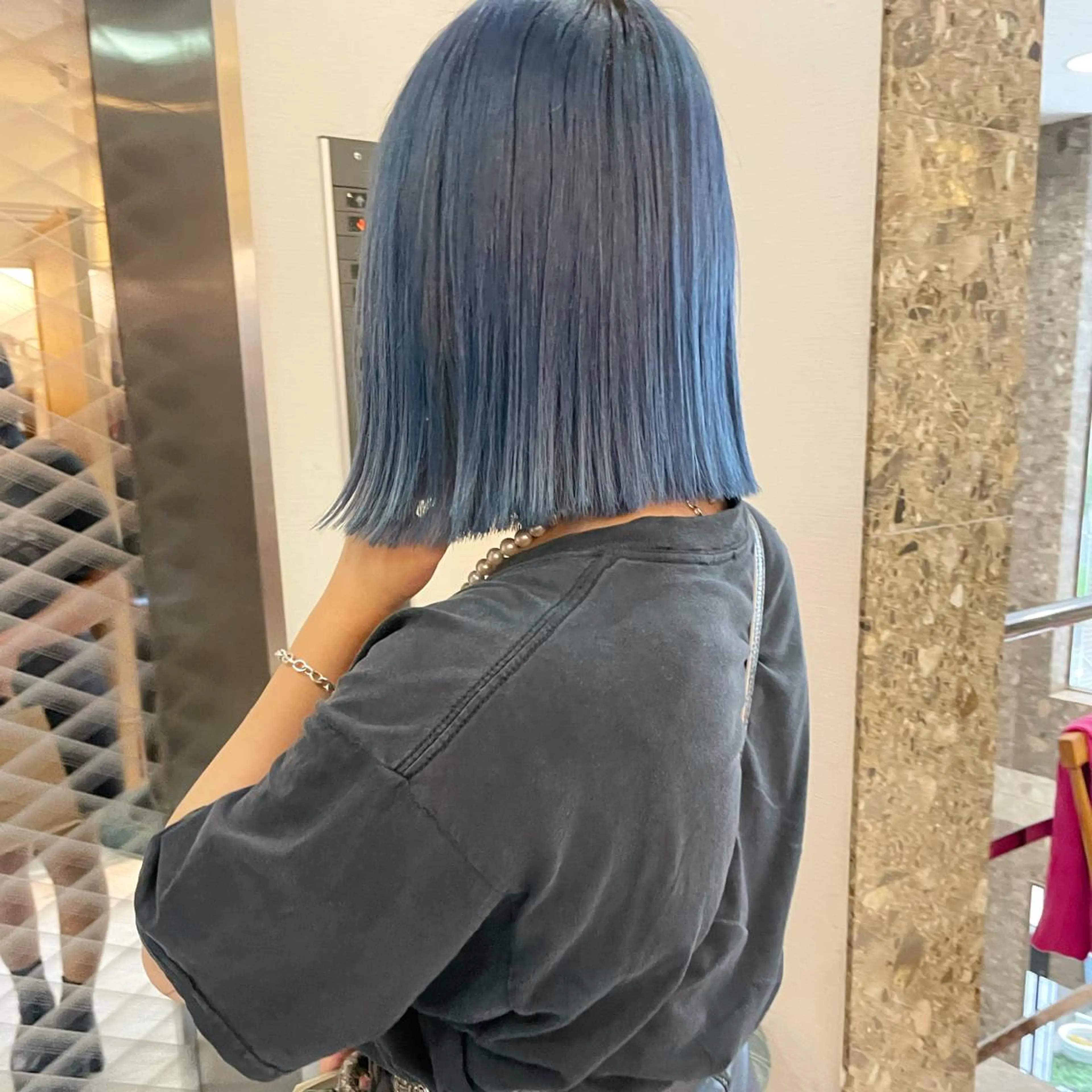 ショート カラー カット ヘアカラー トリートメント suvvy hairsalonのヘアスタイル