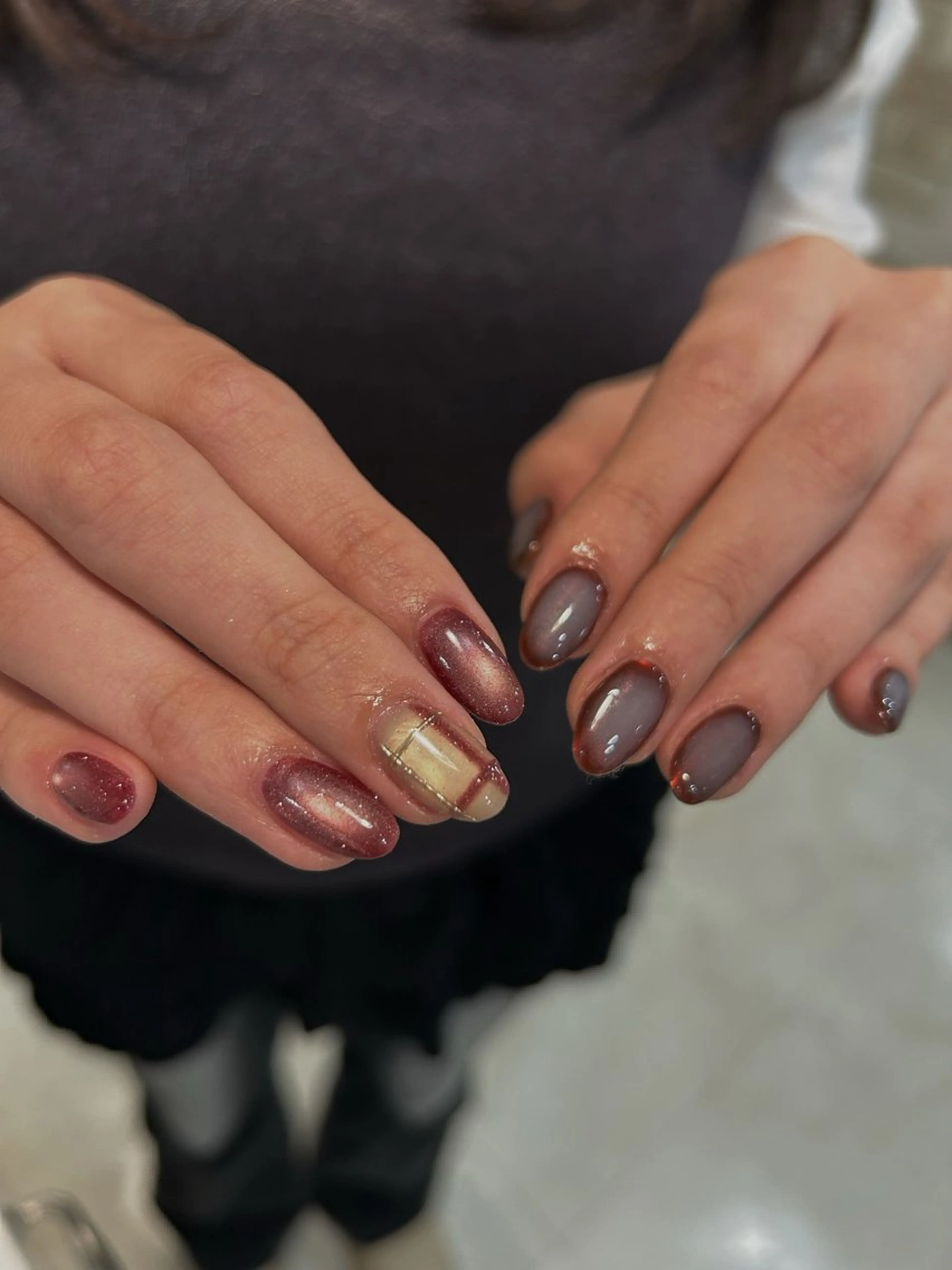 ネイル Salondevi2 isanaのネイルデザイン