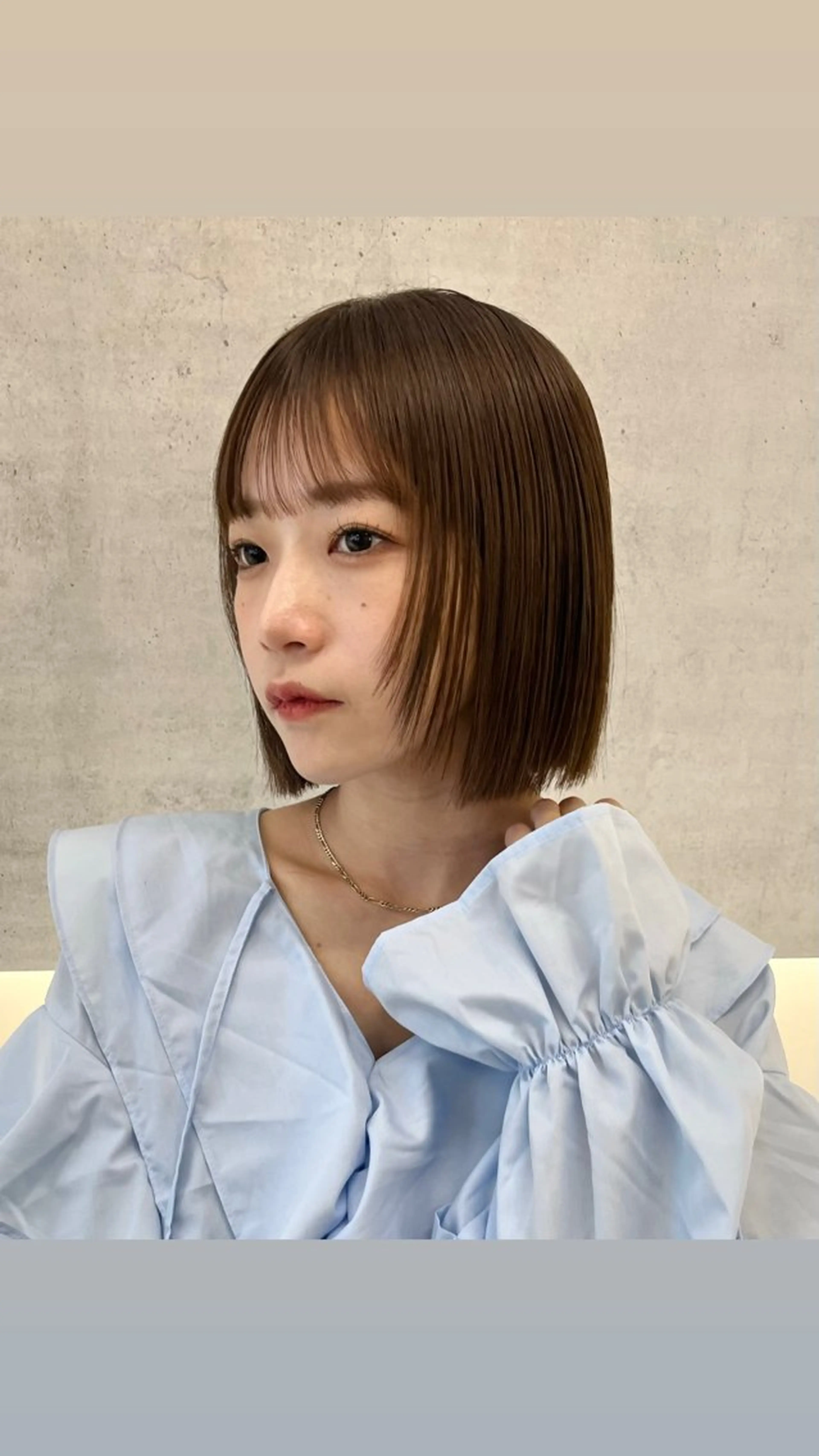 ショート 切りっぱなしボブ ショートボブ ボブ ショートヘア 縮毛矯正 カット ヘアカラー トリートメント ボブカット 透明感カラー縮毛矯正のヘアスタイル