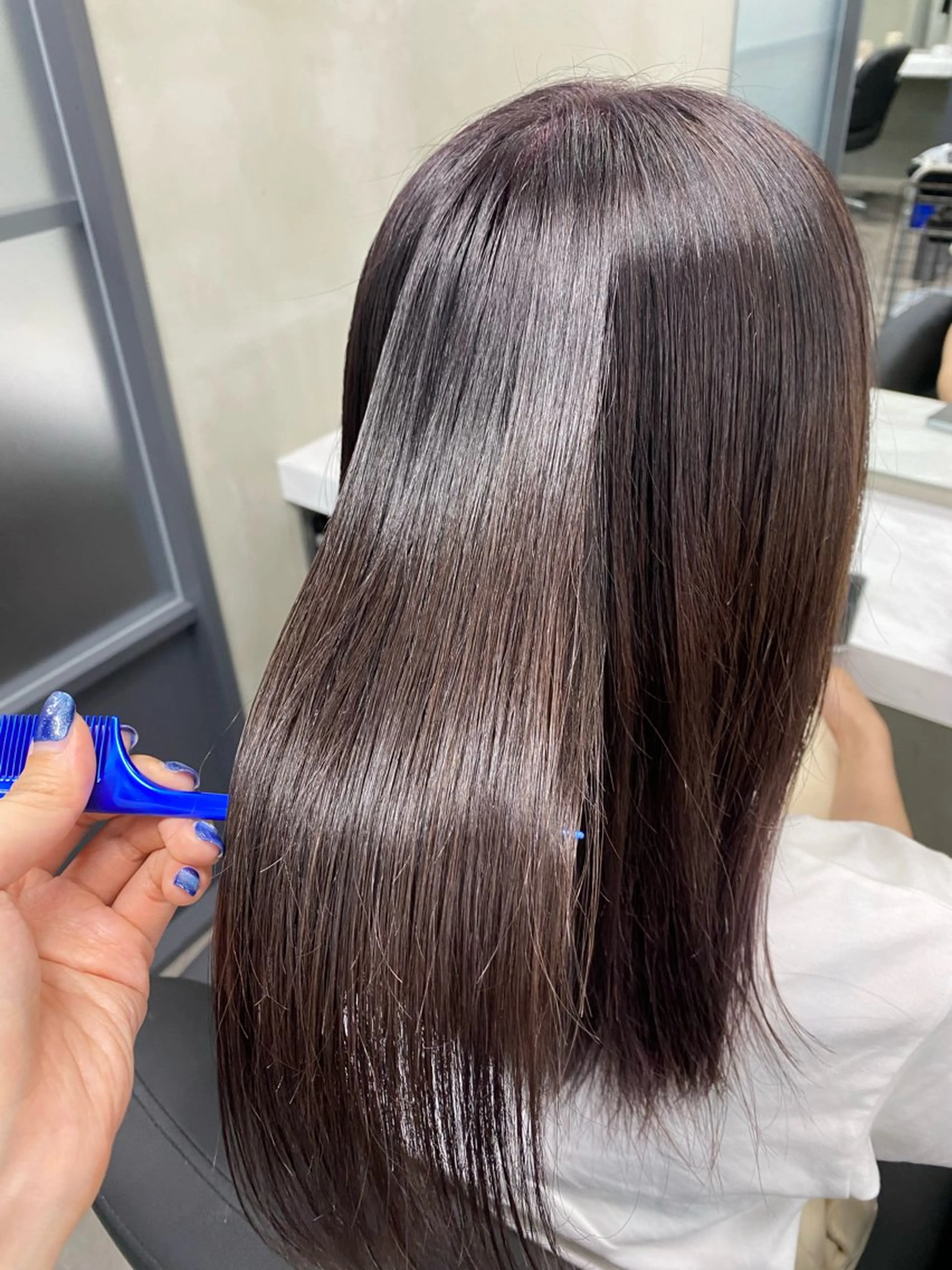 セミロング カット ヘアカラー トリートメント ヘッドスパ ALLENhair M1uのヘアスタイル
