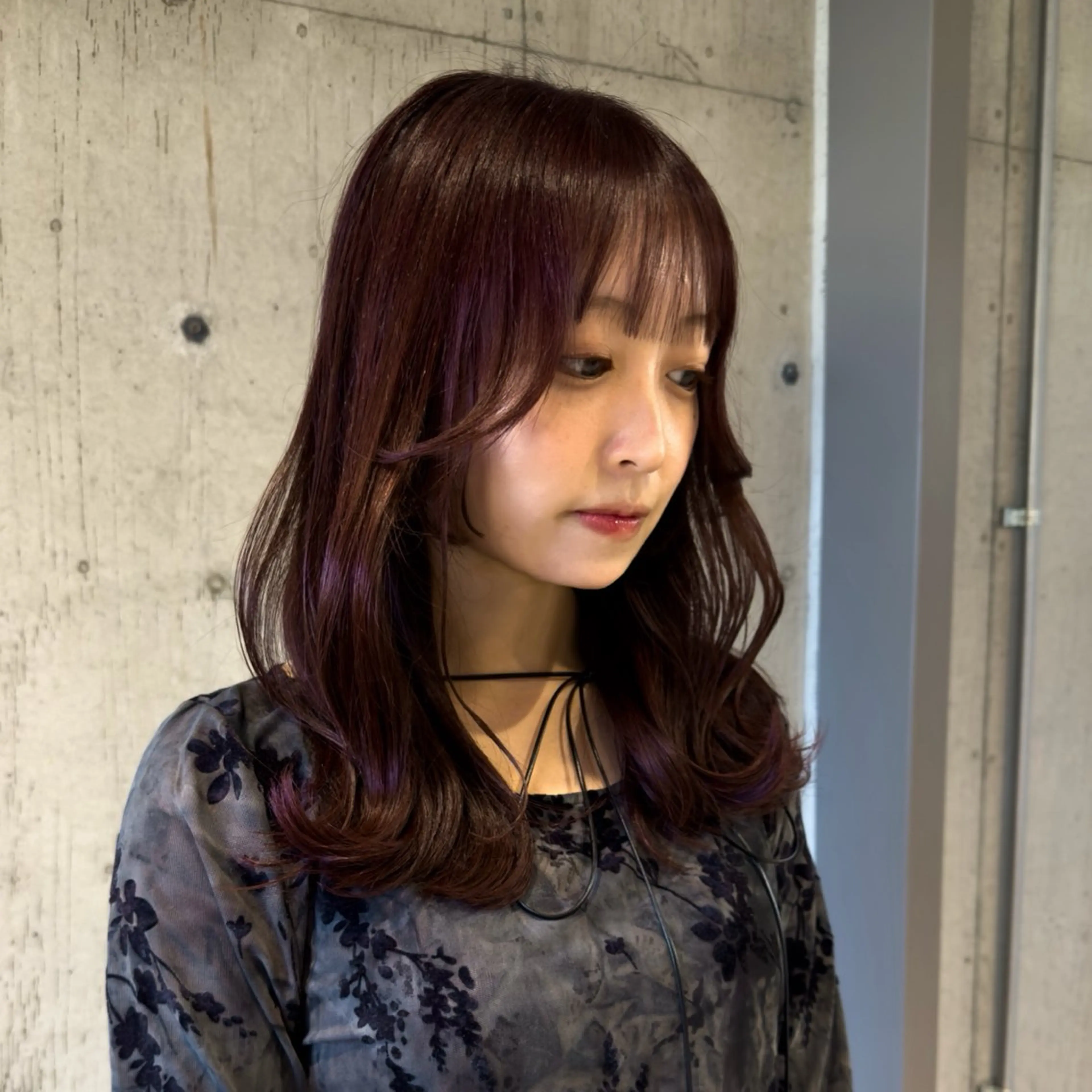 ロング カラー ブリーチ ダブルカラー ブリーチなしカラー レッドカラー カット ヘアカラー トリートメント ⛄️似合わせ暖色/ 抜け感レイヤー/ゆいのヘアスタイル