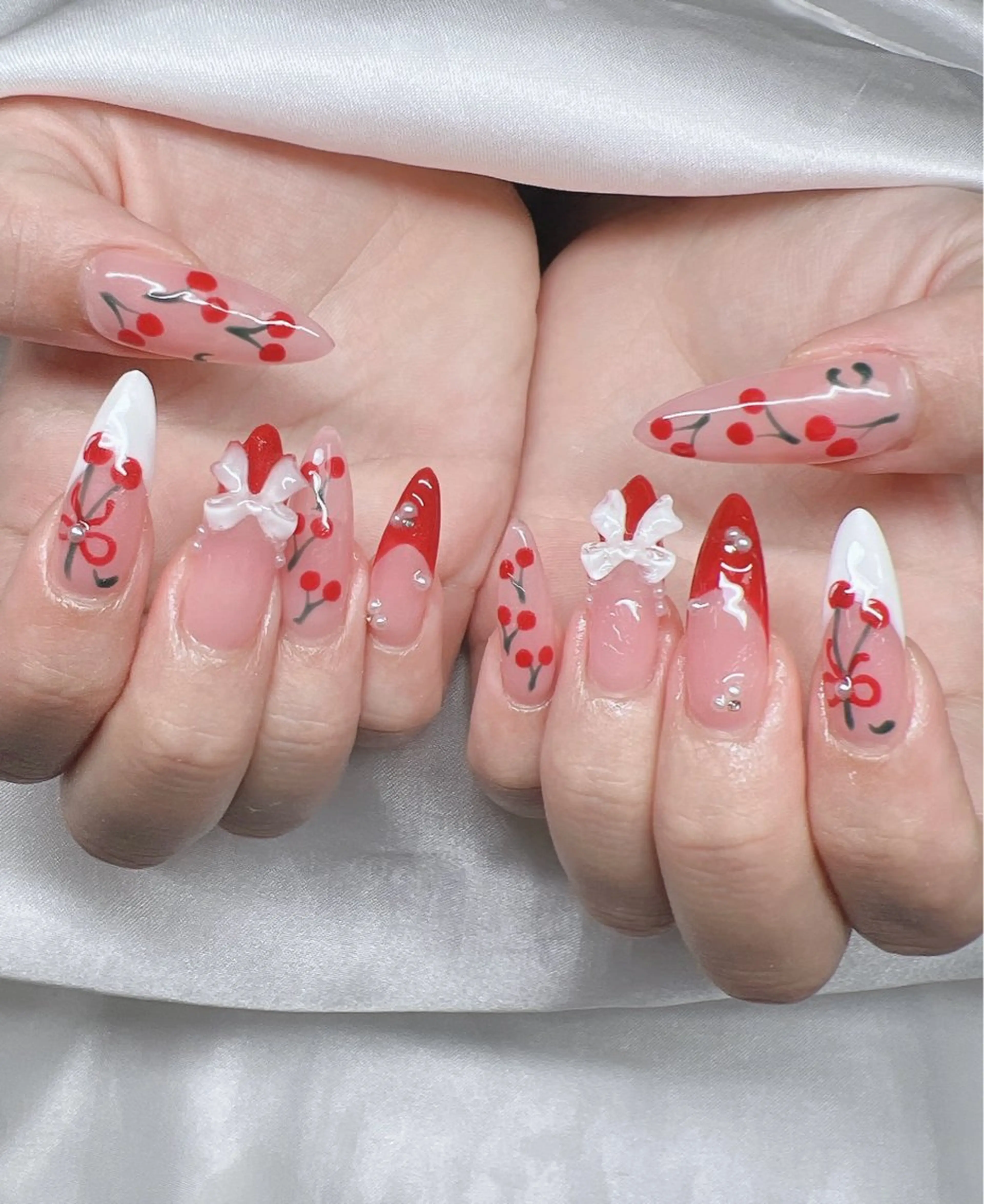 ネイル 長さ出し グラデーション キラキラネイル マグネットネイル ニュアンスネイル ハンドネイル Lee Nails チップ長さだし専門店のネイルデザイン