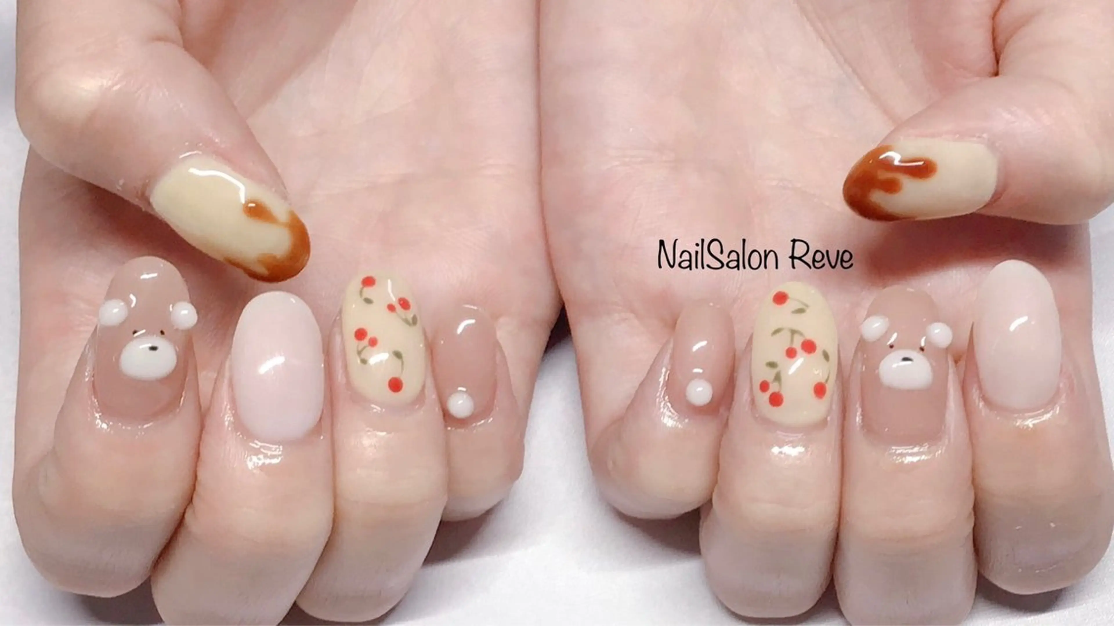 ネイル アートネイル フットネイル ガーリー 夏ネイル ハンドネイル NailSalon   Reve（ネイルサロン レーヴ）所属・NailSalon Reveのネイルデザイン