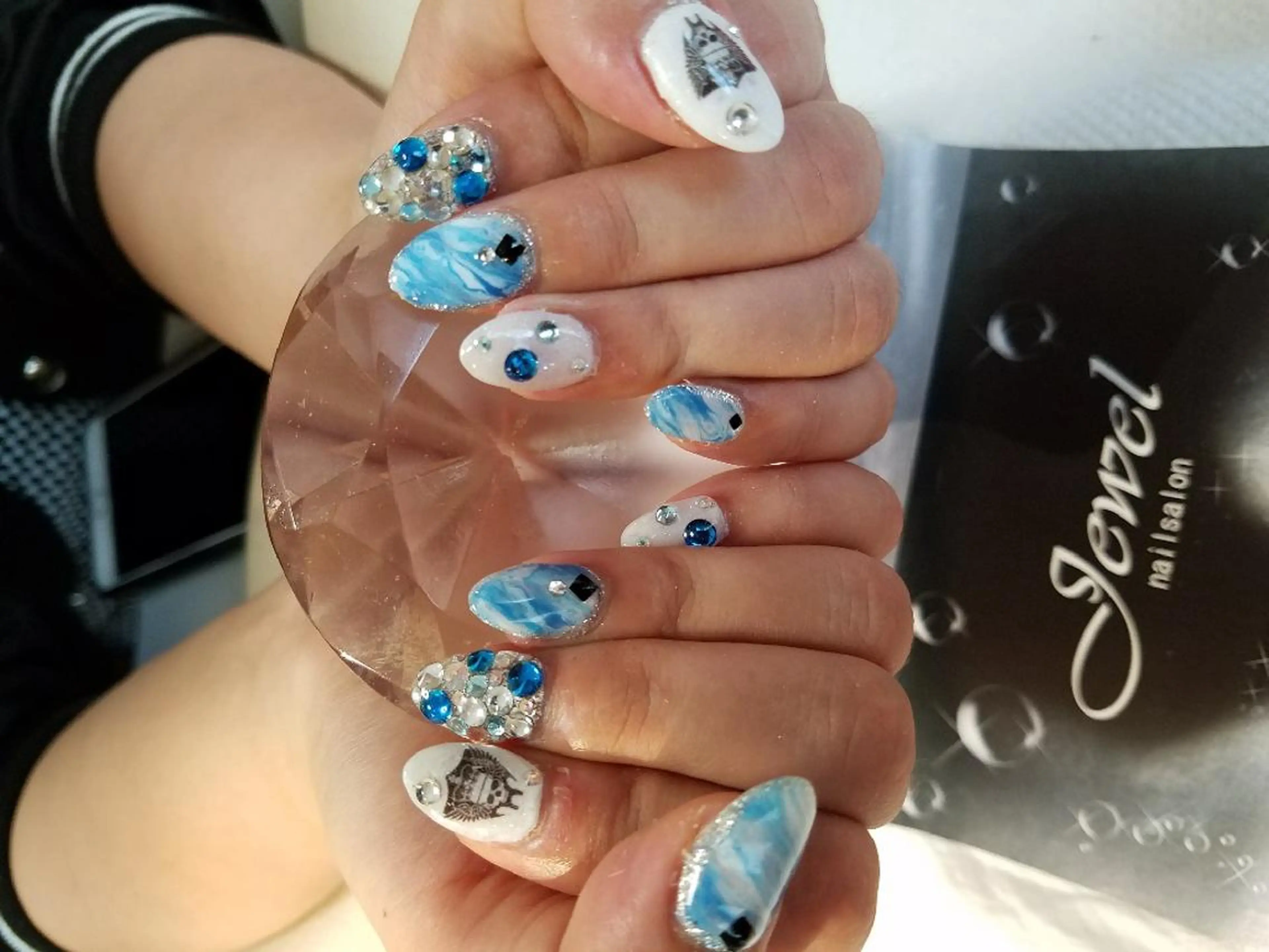 ネイル ＪＥＷＥＬ　ＮＡＩＬ所属・ＪＥＷＥＬ ＮＡＩＬのネイルデザイン