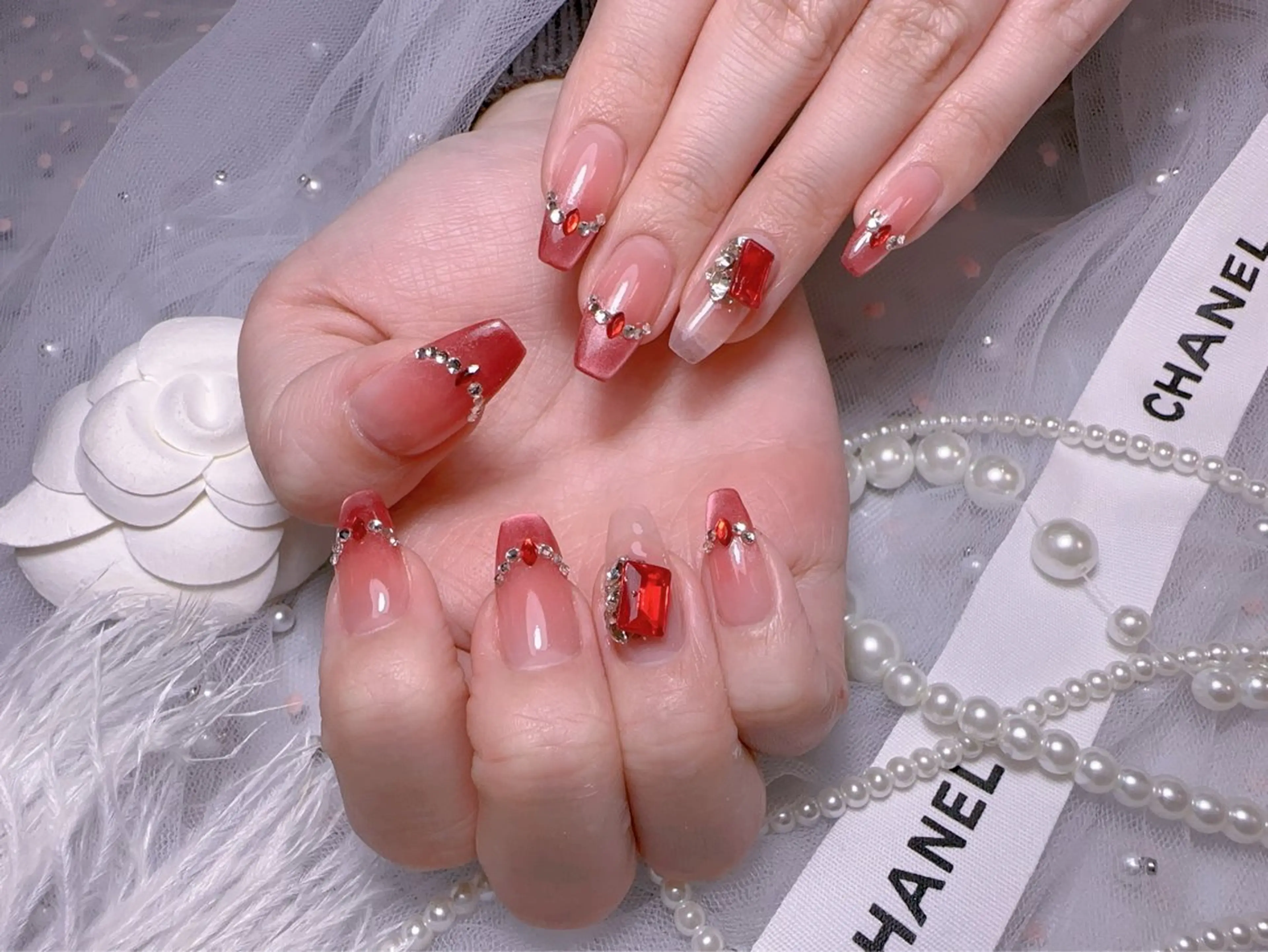 ネイル オーロラネイル フットネイル 韓国ネイル ラメ(グリッター) ラメグラデーション ハンドネイル Belle nail salon 新小岩のネイルデザイン