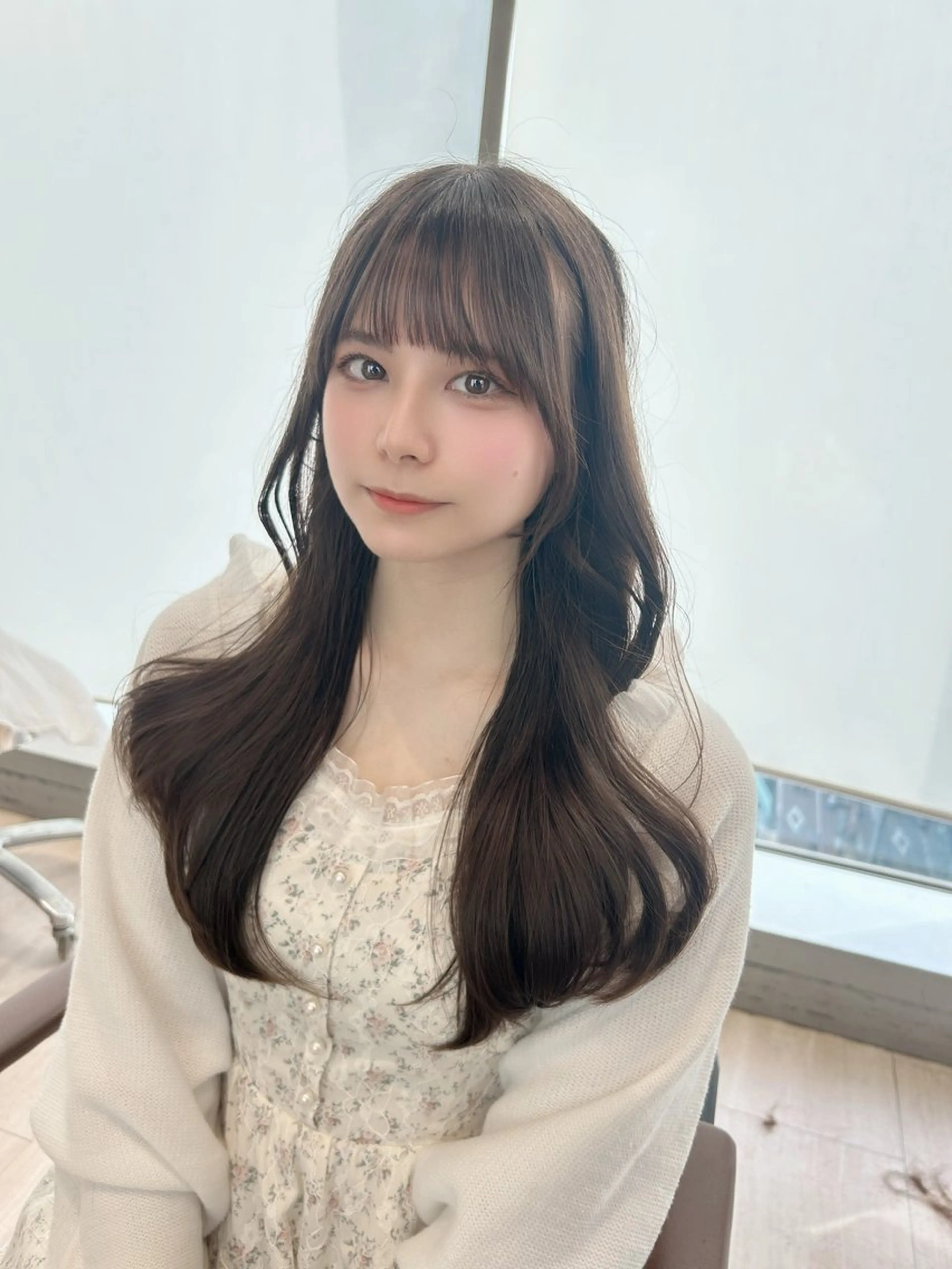 ロング カット ヘアカラー トリートメント ✂︎大竹美侑／レイヤ ー／顔まわりカットのヘアスタイル
