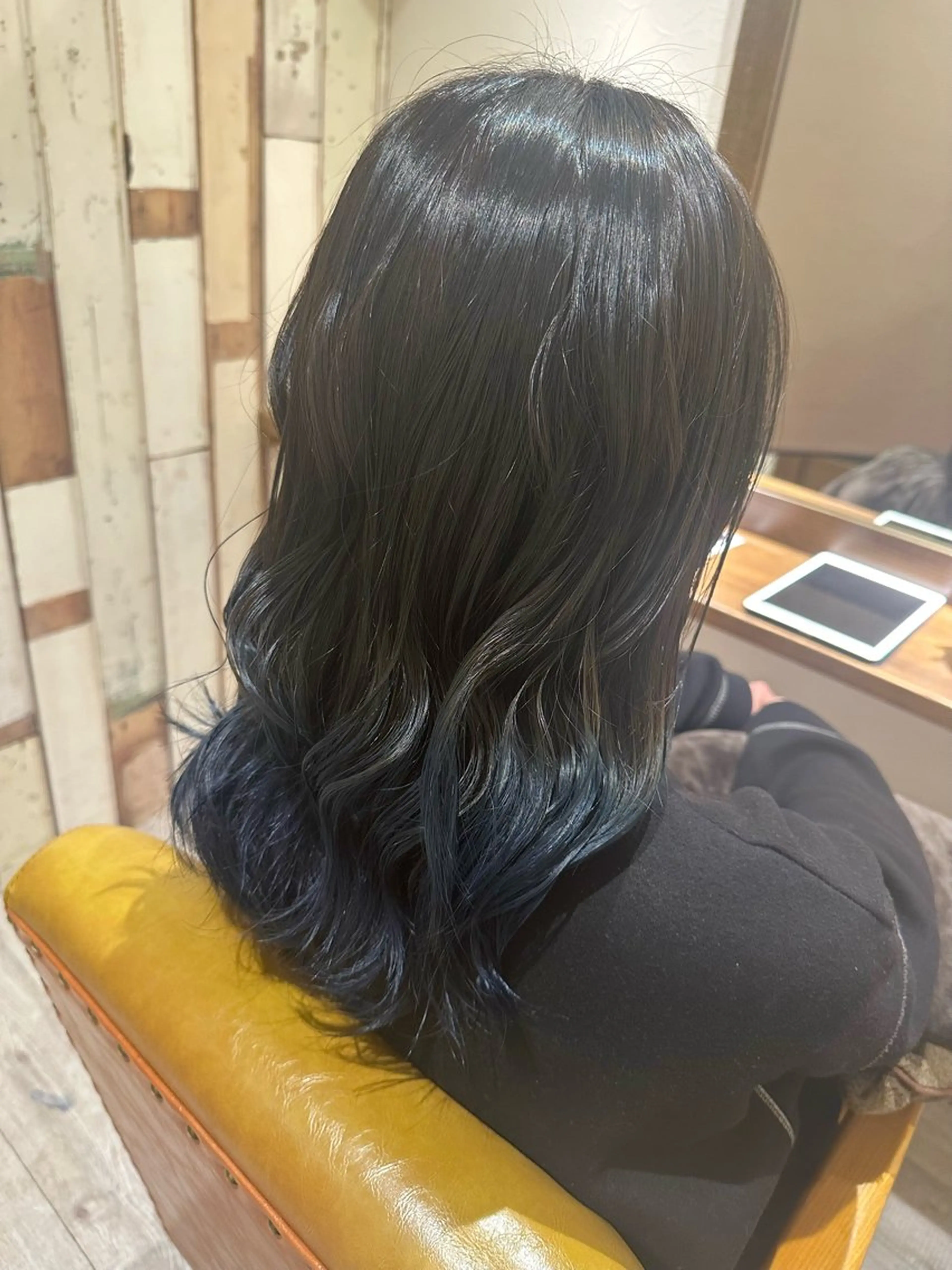 セミロング ヘアカラー 佐藤  真依のその他イメージ