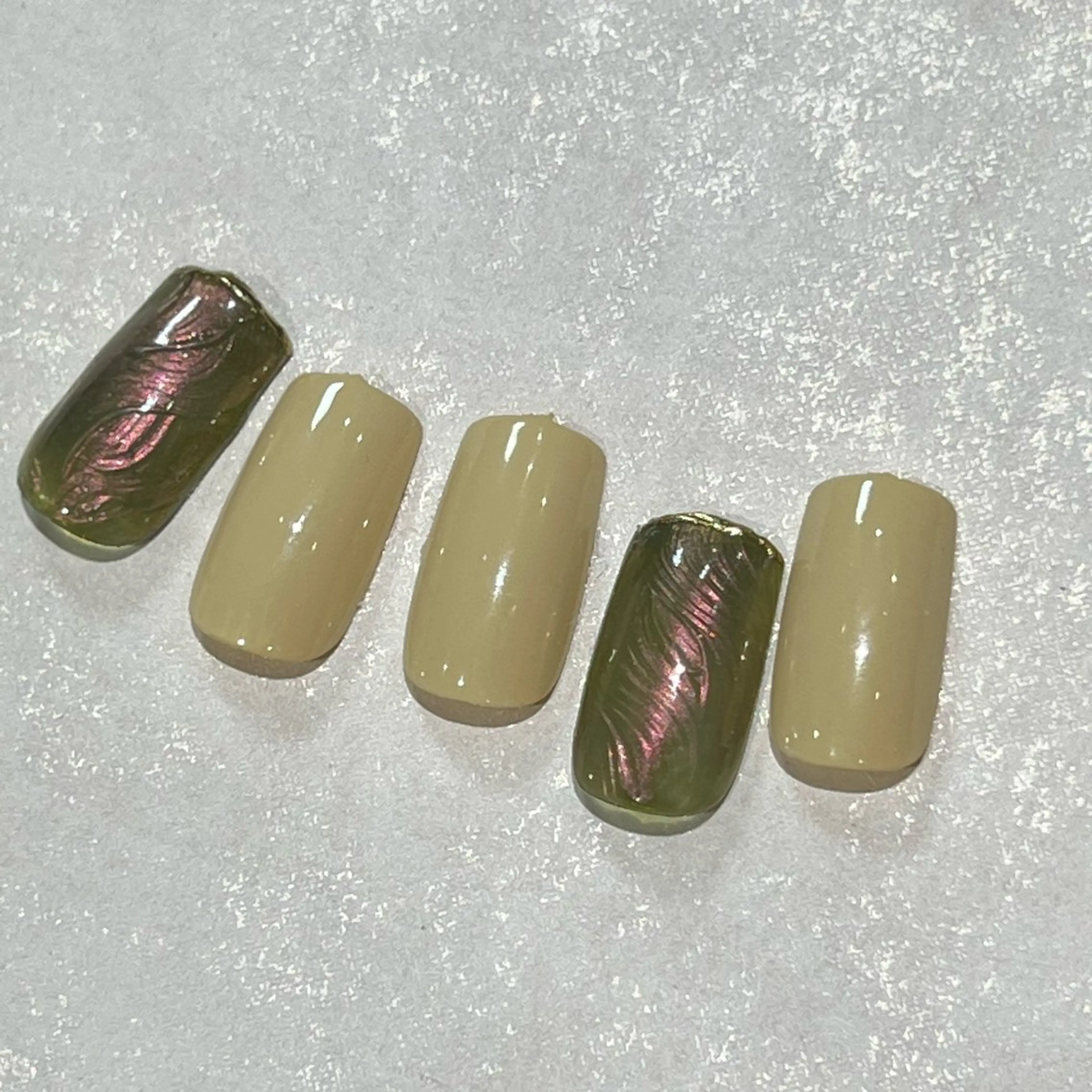 ネイル ハンドネイル OAKたまプラ ANZUのネイルデザイン