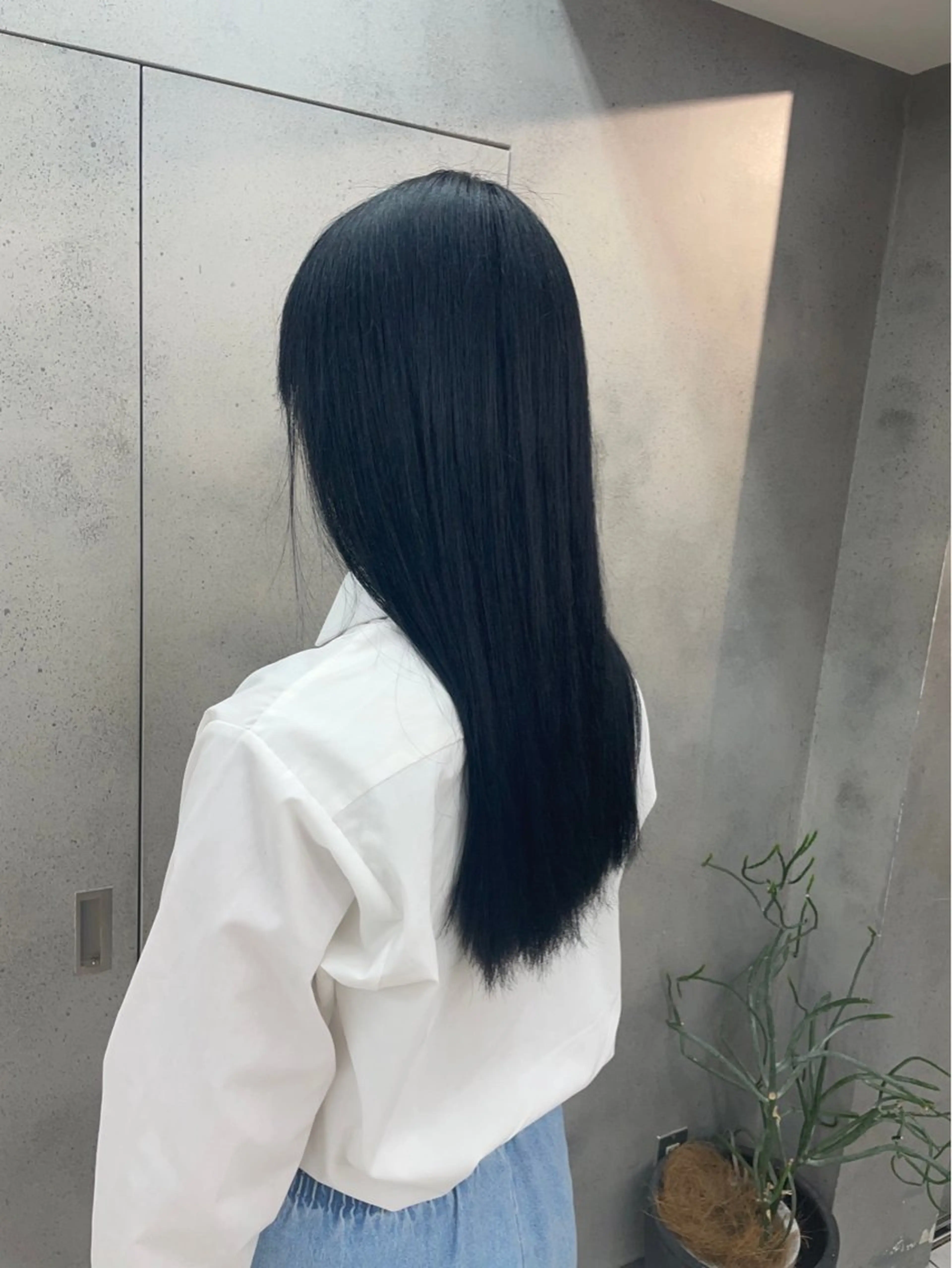 ロング パーマ 縮毛矯正 ストレートパーマ 縮毛矯正 vain  shibuya所属・ヘアメイクで一癖ある オシャレ髪💐マナミのヘアスタイル
