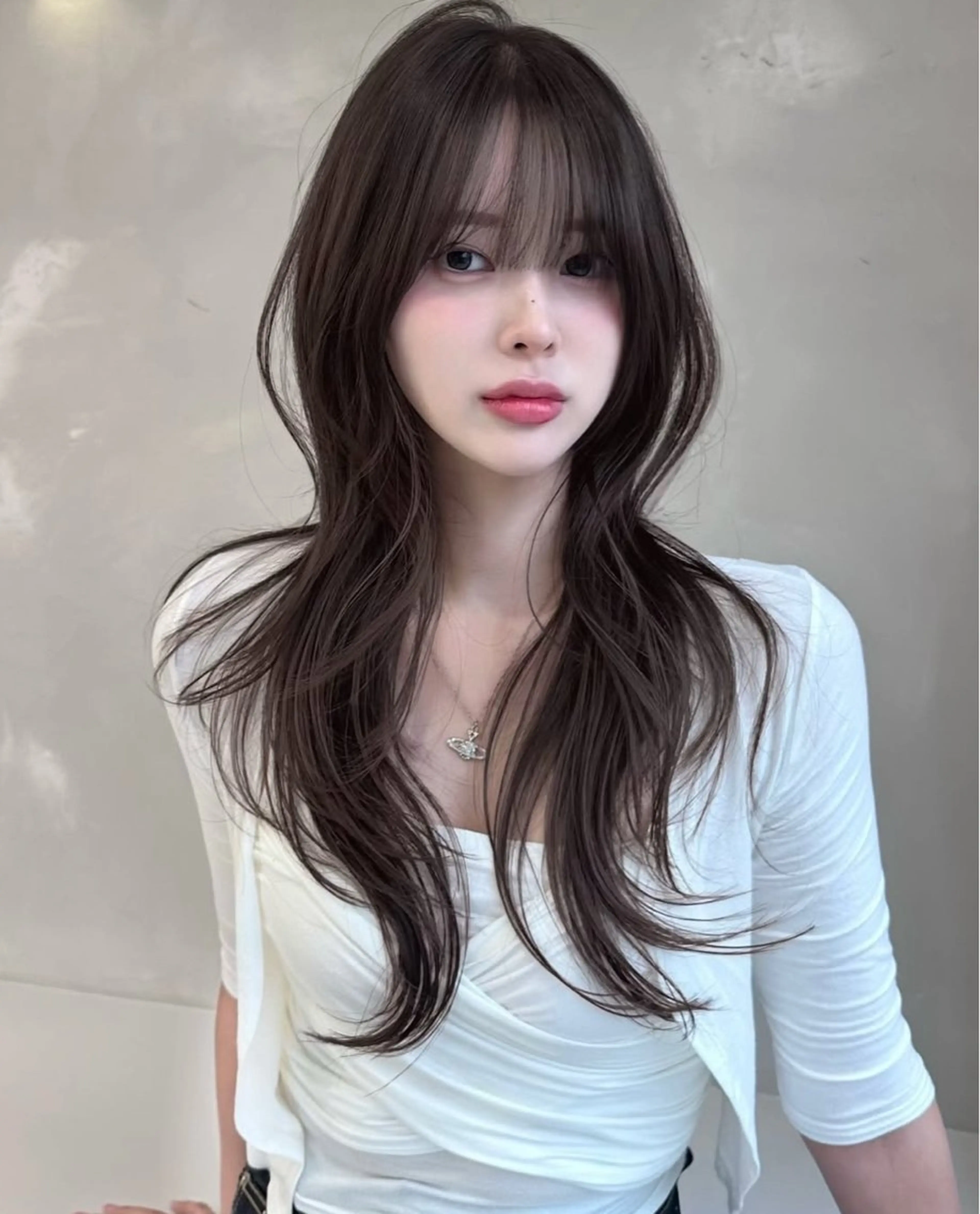 ロング カット ヘアカラー salowin 原宿 aroa所属・韓国／ハッシュカット ／透明感カラー／金野のヘアスタイル