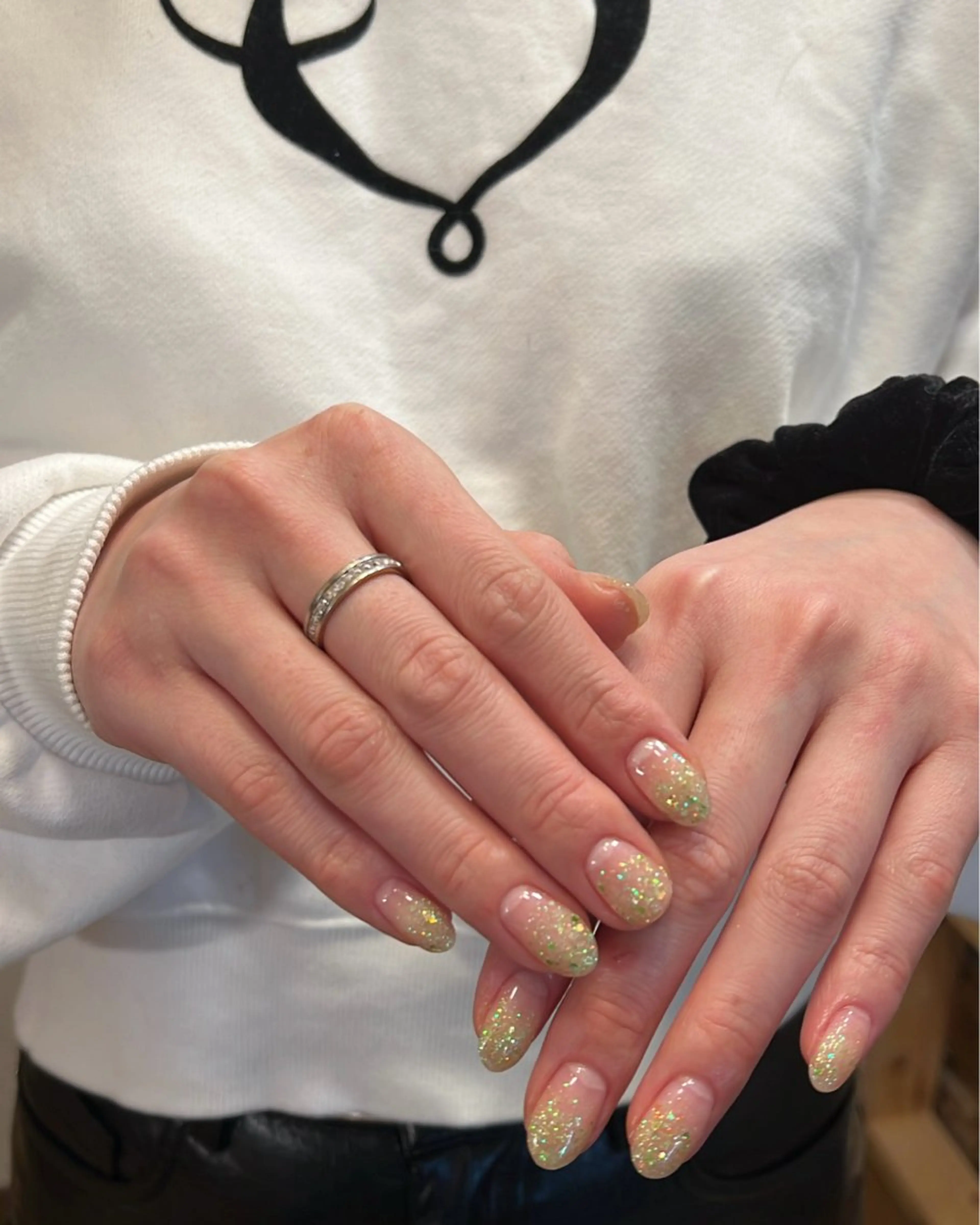 ネイル ハンドネイル フットネイル ハンドケア Nes.Nail所属・Miyagi Asamiのネイルデザイン