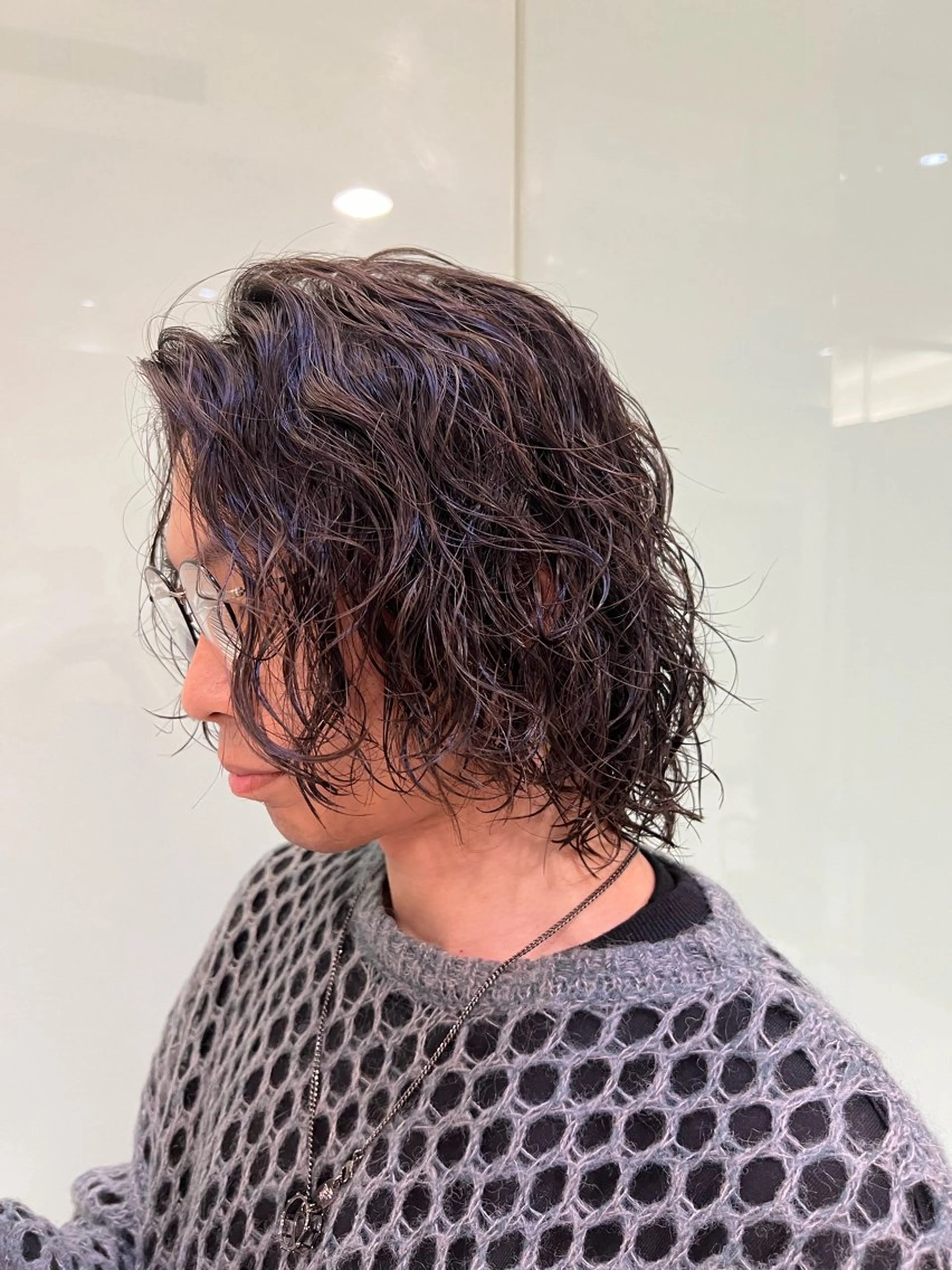 ミディアム カット パーマ メンズパーマ 岩成健志郎のヘアスタイル