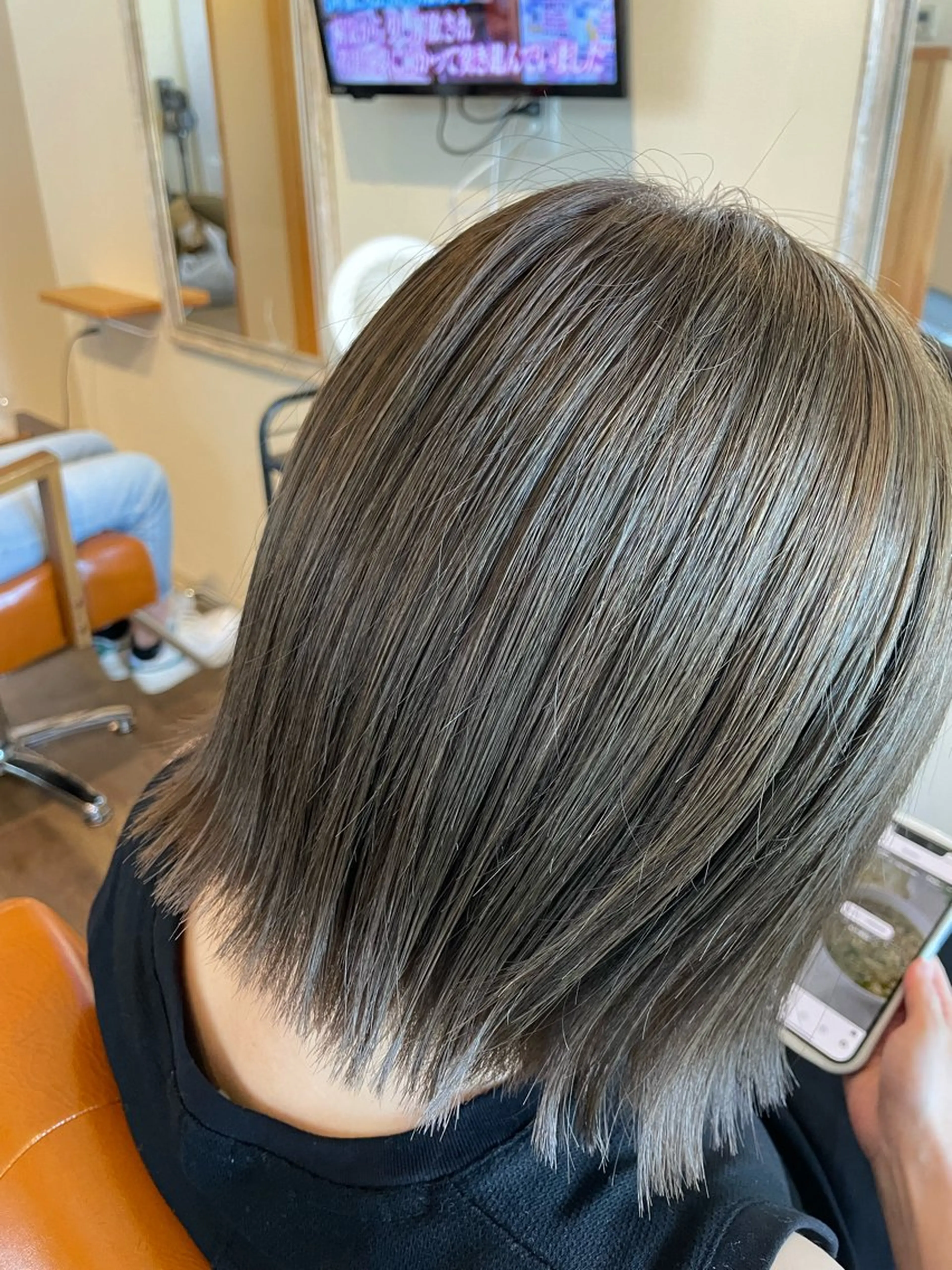 ミディアム ラピスREIKA (女性限定)のヘアスタイル
