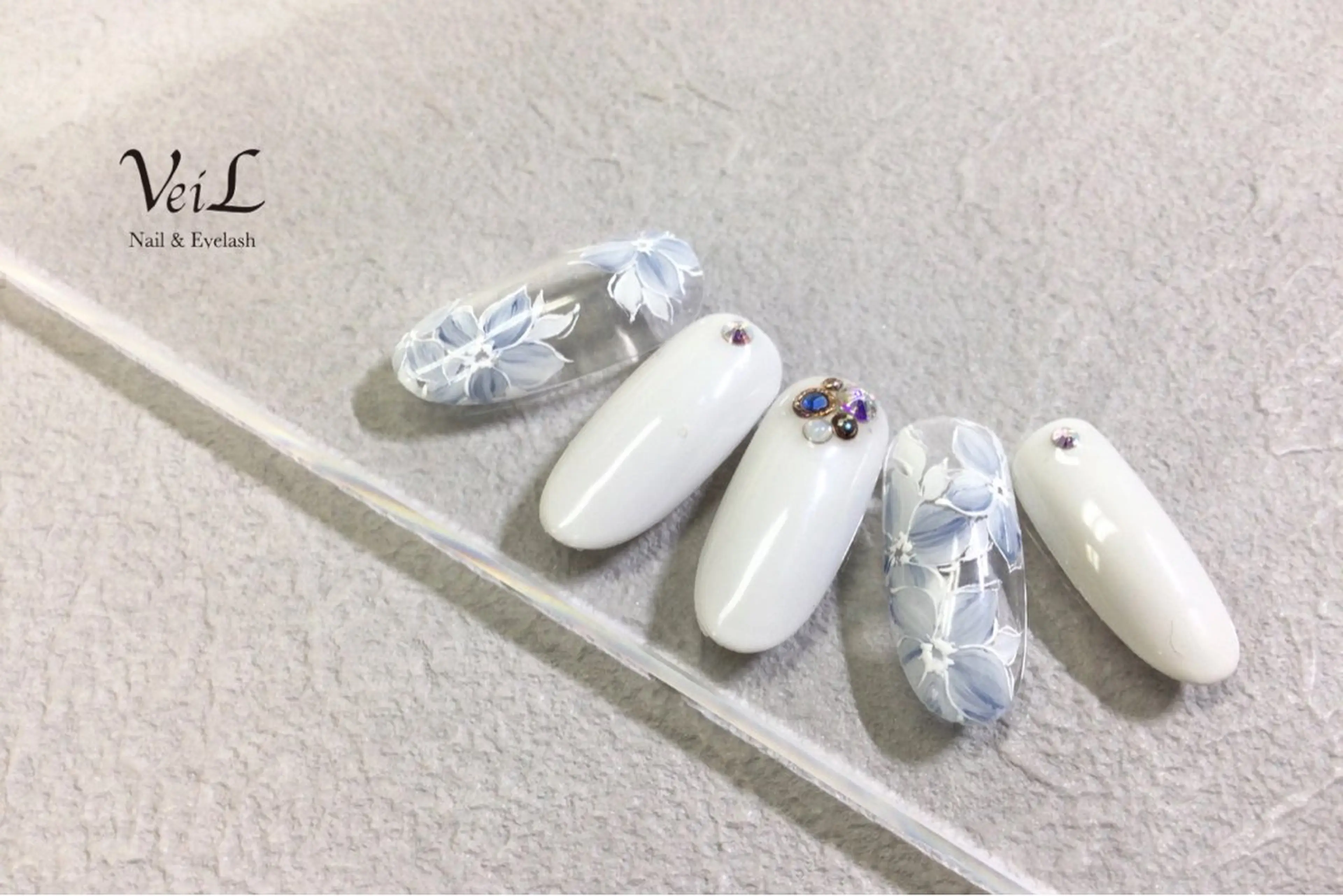 ネイル 竿下 【ネイリスト】のネイルデザイン