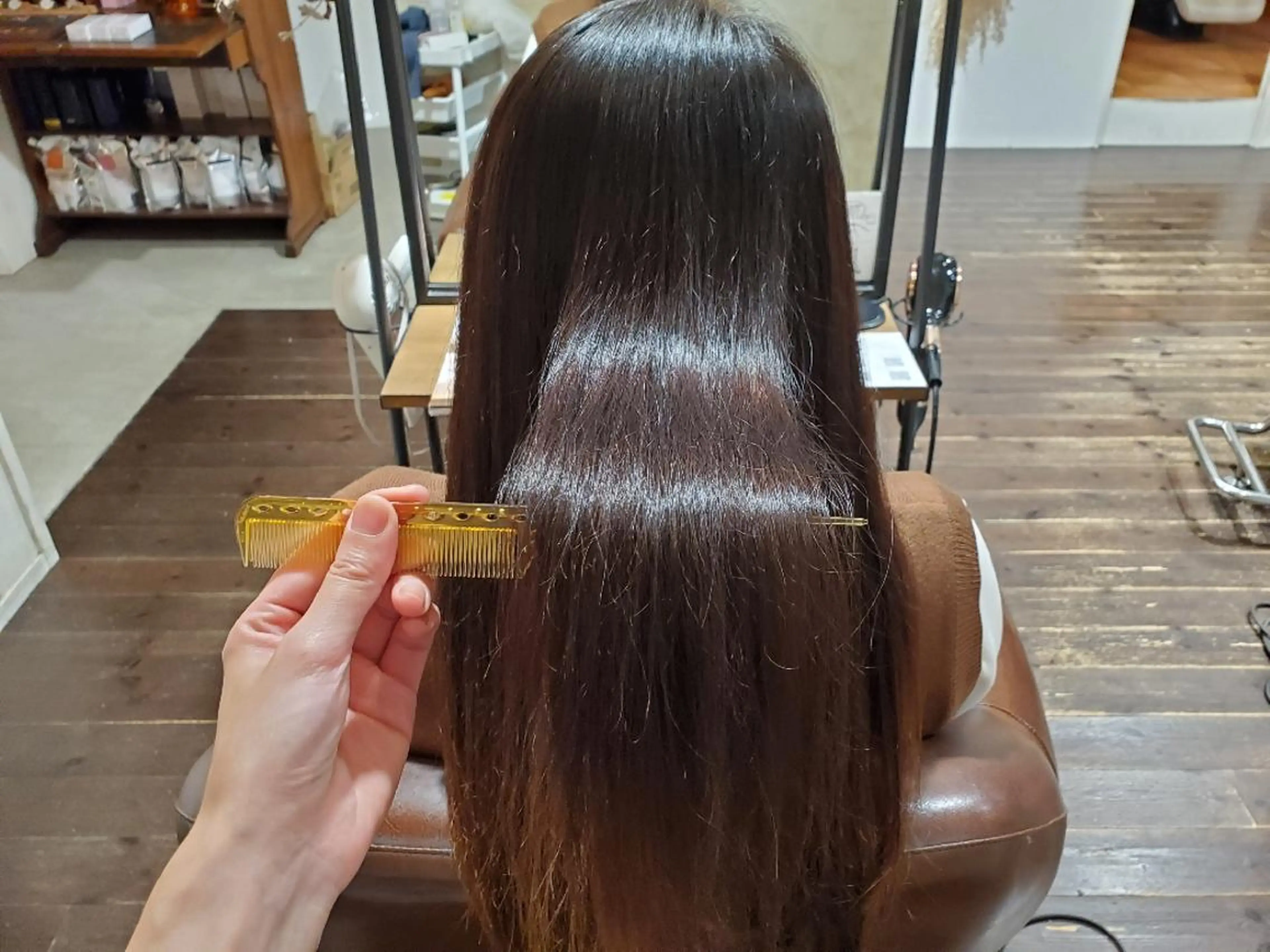 ロング トリートメント 酸性ストレート パ ルのヘアスタイル