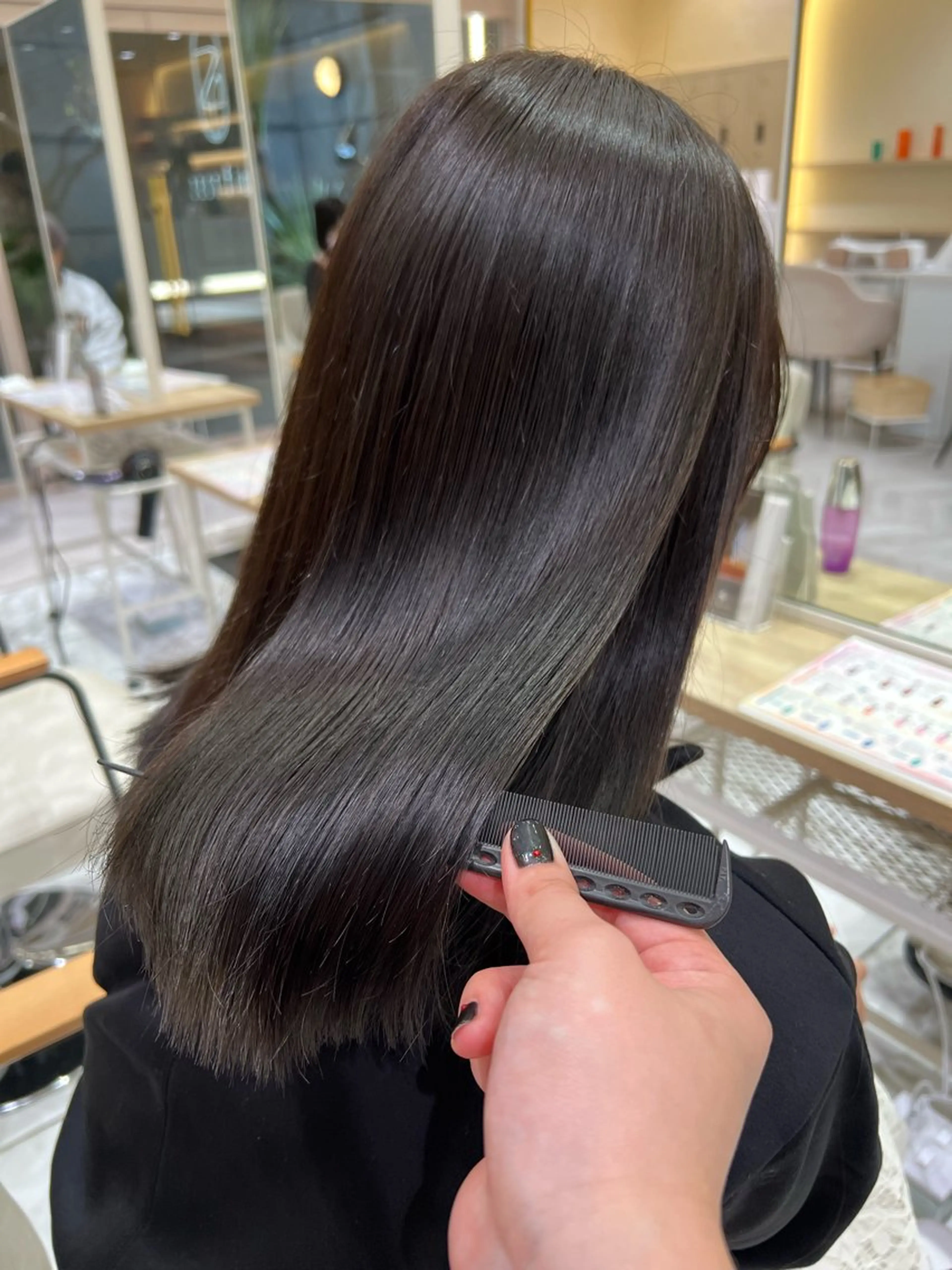 セミロング ヘアカラー トリートメント オシャレデザイン 🧺🪽/SHUNOのヘアスタイル